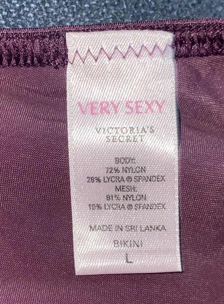 VTG 2005 Victoria’s Secret Very Sexy String Bikini Panty Bordeaux Purple Gold L