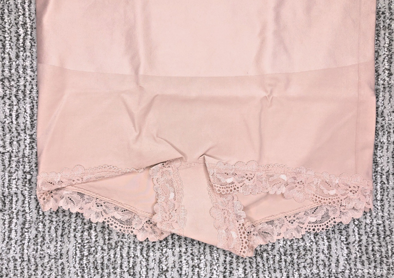 Victoria’s Secret NWT XL Beige Smoothing Shimmer Boyshort Panty Shapewear Lace