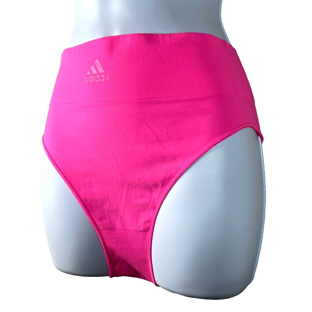 NWT Adidas Women’s XXL 720 Degree Seamless Hi-Leg Brief Style- 4A4H62 Lucid Pink