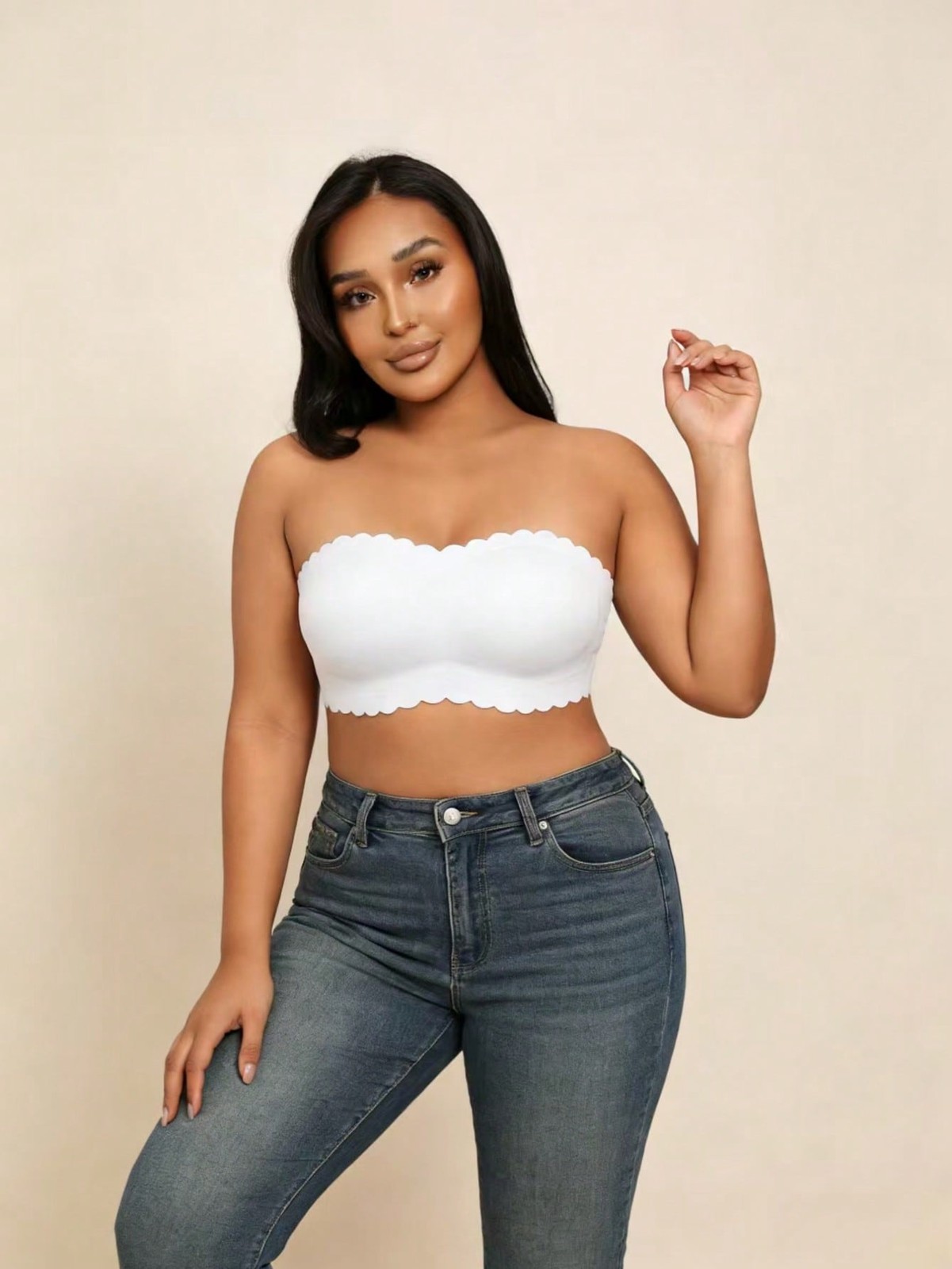 Plus Size Strapless Wireless Padded Bra With Ruffle Edge Cheap24