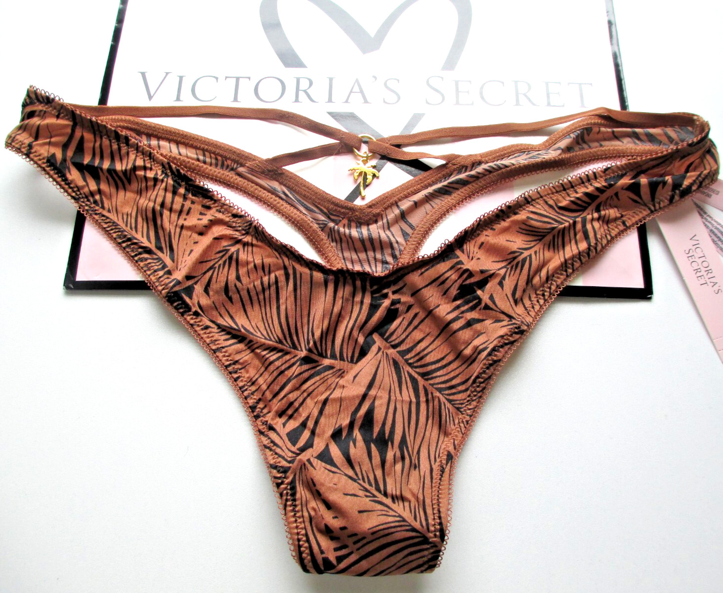 VICTORIA’S SECRET VERY SEXY Strappy Back High Leg Thong Panty VS Palm Hardware