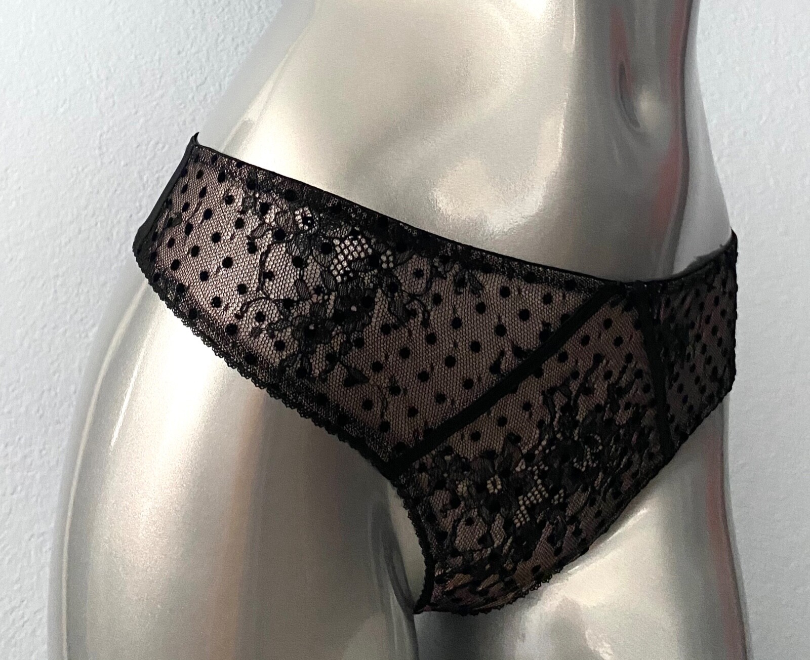 Victoria’s Secret Dream Angels Flocked Dot Sexy Cut Out Tanga Cheeky Panty S XL