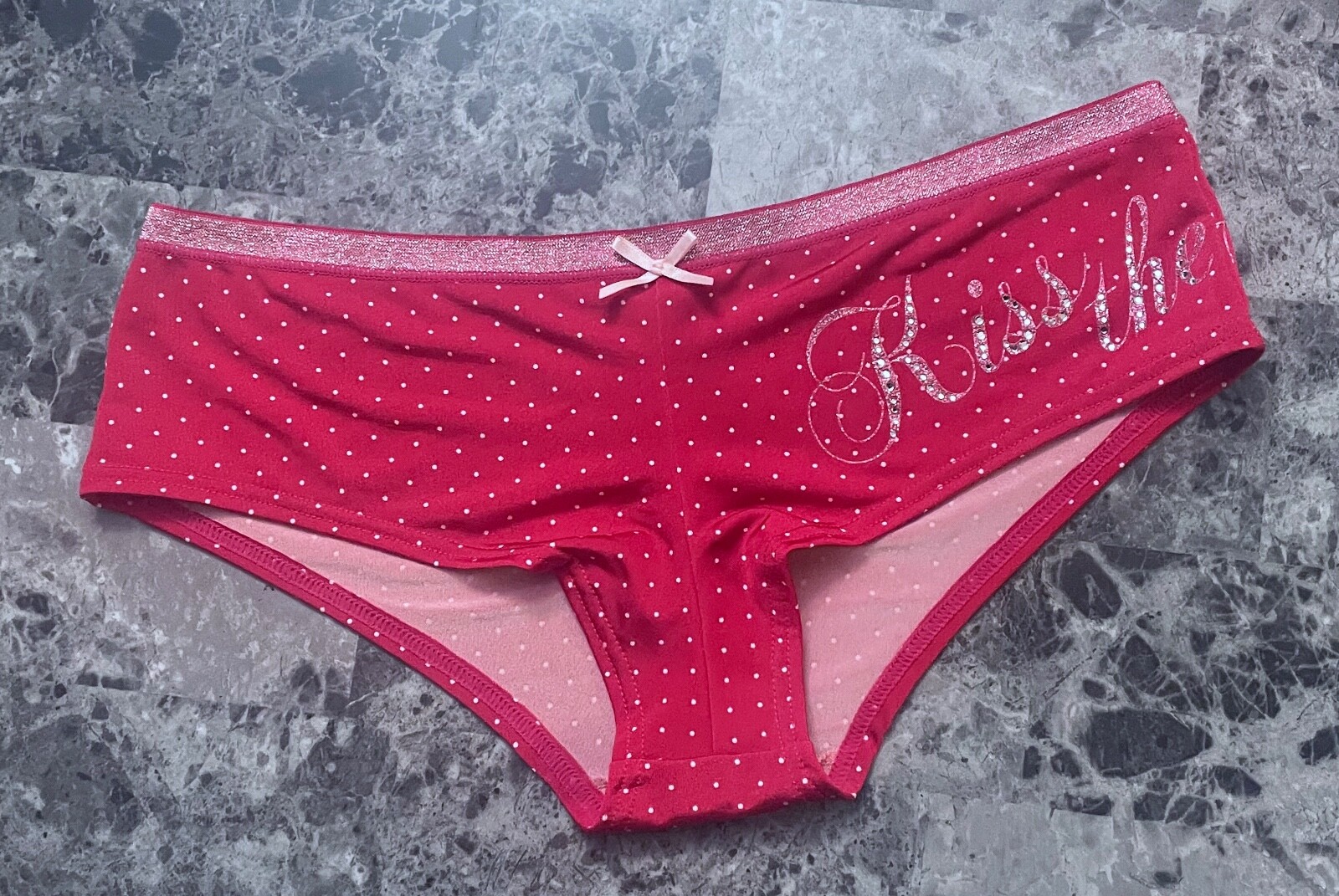 VICTORIA’S SECRET SEXY LITTLE THINGS S SMOOTH KISS THE BRIDE RARE CHEEKY PANTIES