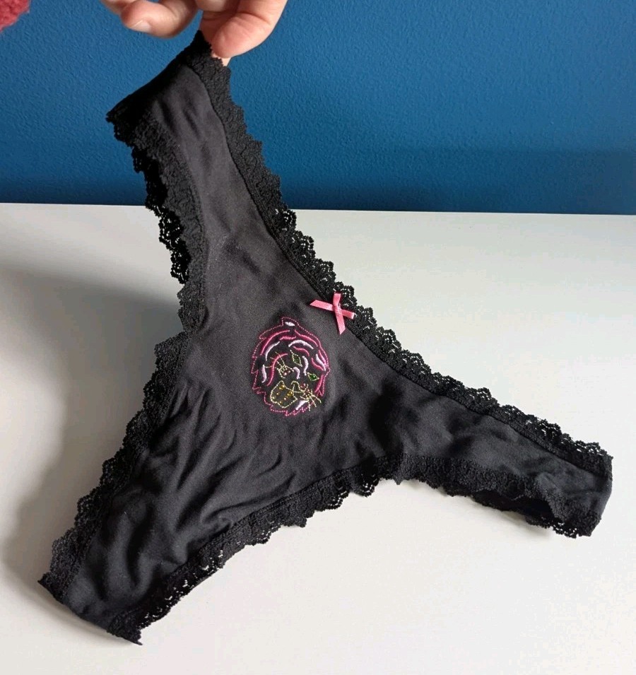 Y2K Vintage Betsey Johnson Cotton Tiger Animal Low Rise Thong Panties M Rare