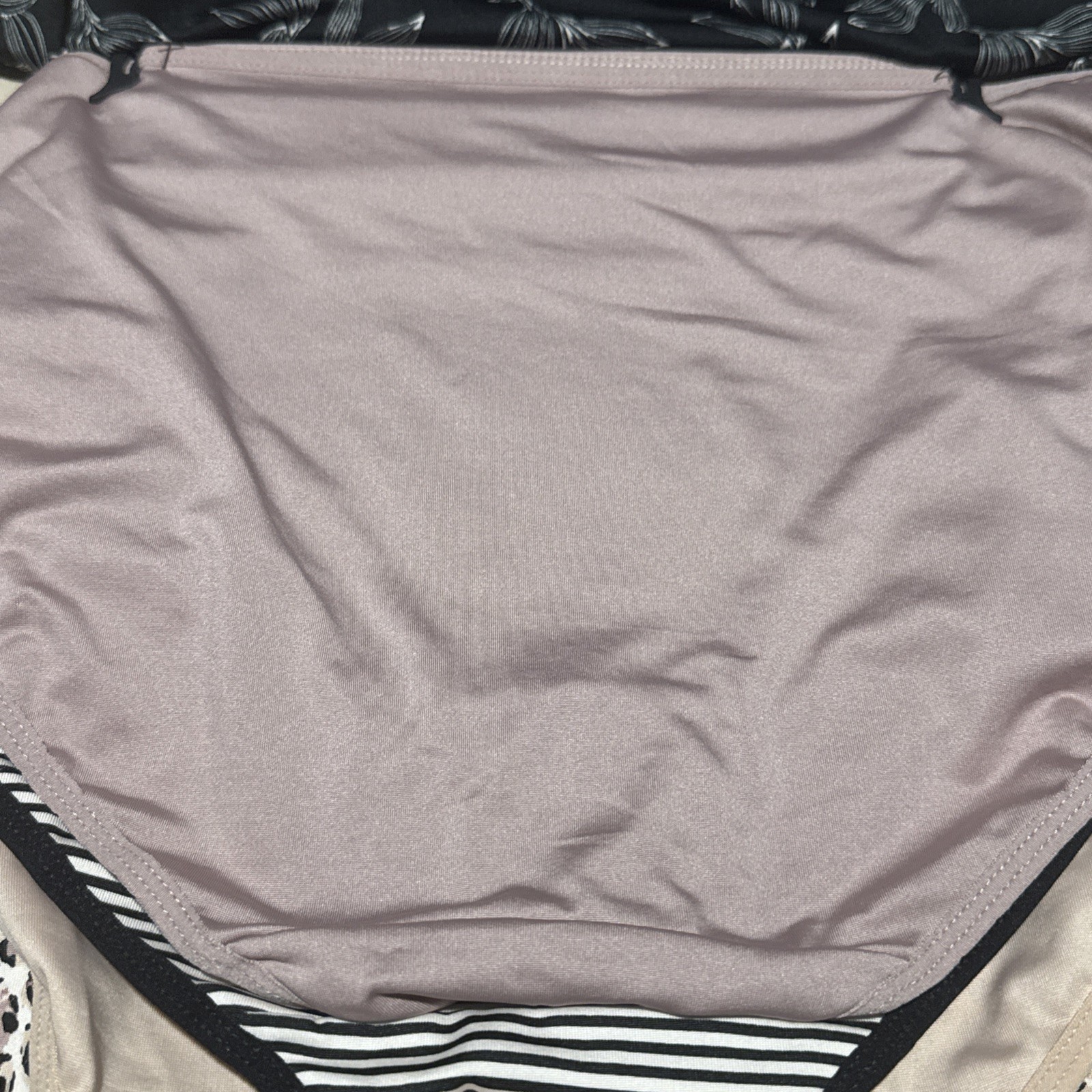 NWT 5pc Nicole Miller Soft Full Brief Panties Size XL Polyester Floral Solid