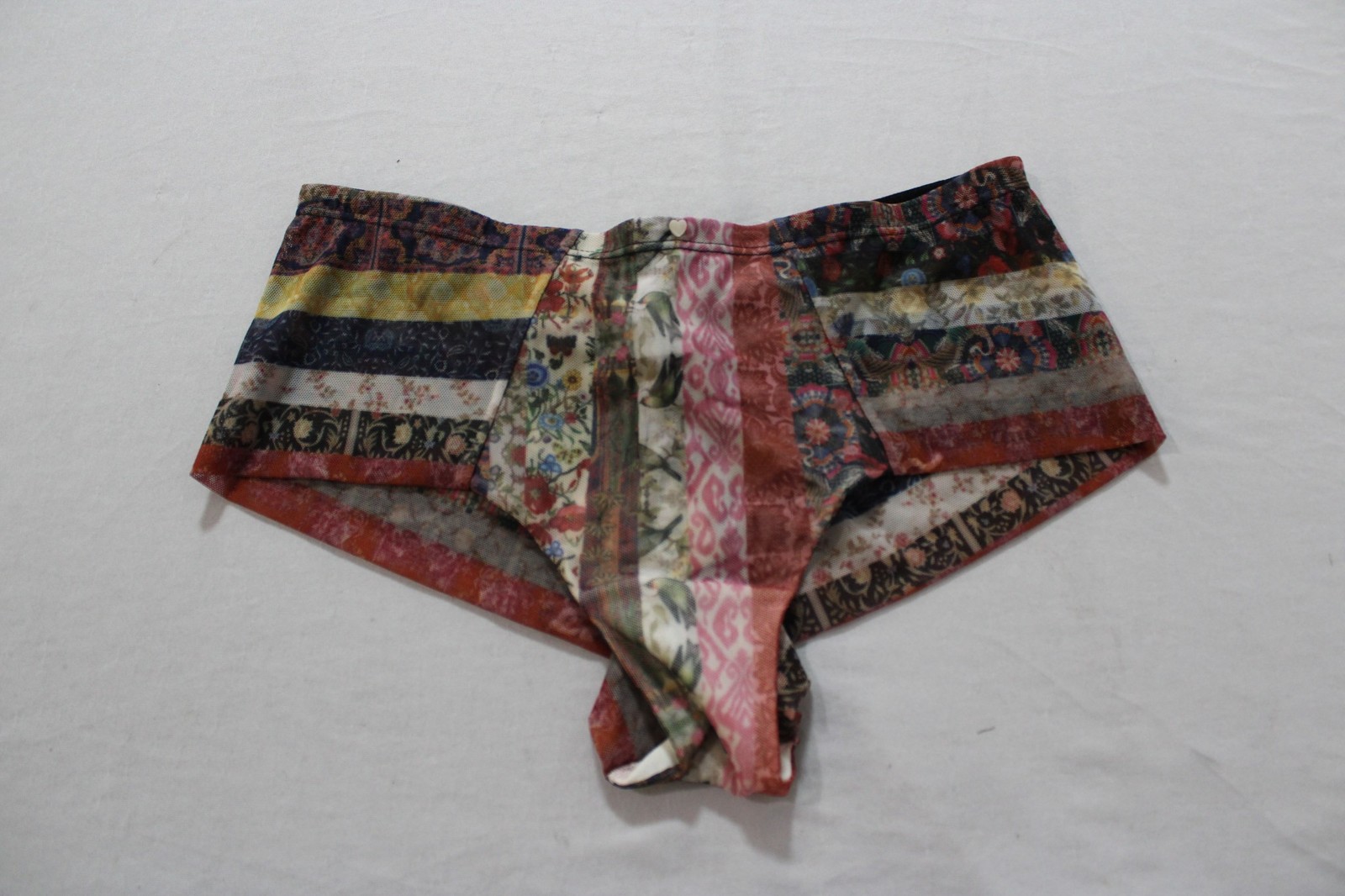 Clo Intimo Women’s Patchwork Floral Cheeky Panties AC2 Multicolor Medium NWT