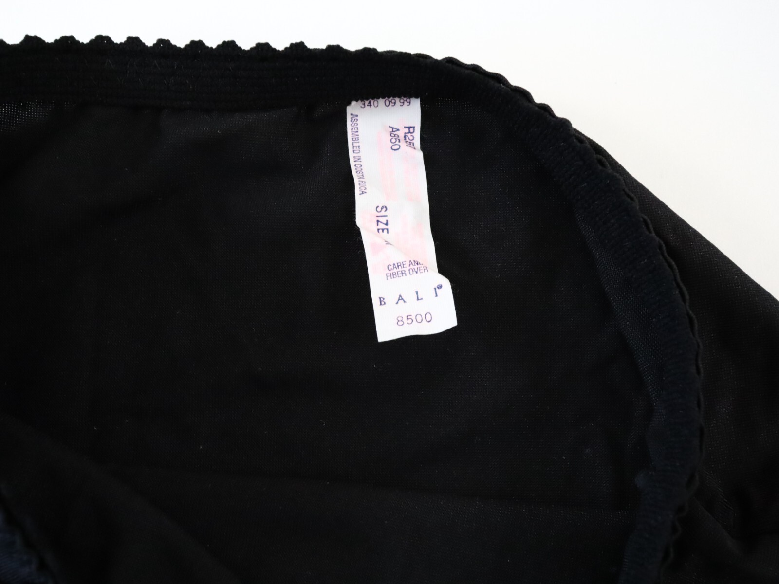 NEW Bali VTG Y2K 90s Silky Control High Cut Brief Panty MEDIUM
