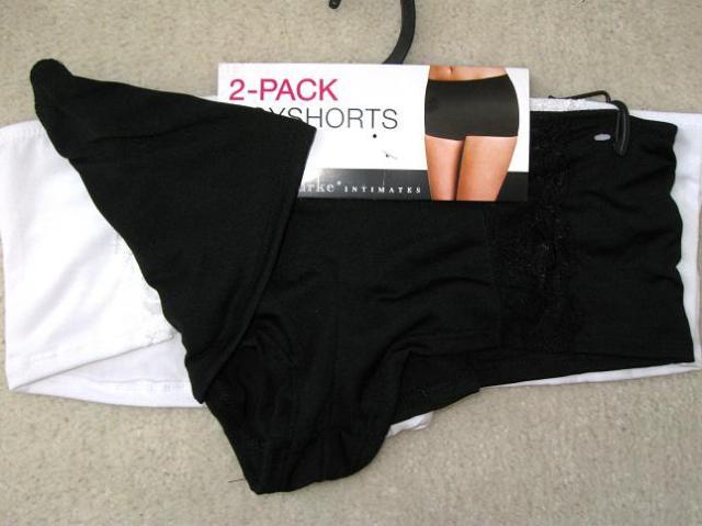 DELTA BURKE Size 7 (L) Two (2) Micro Boyshorts w/Lace in Black & White