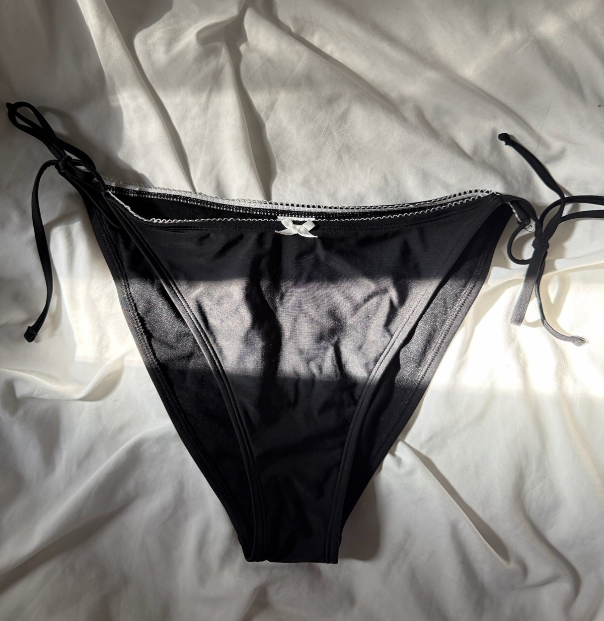 Wild Fable Black Bikini Panties Size L Solid Adjustable Side-Tie Bow