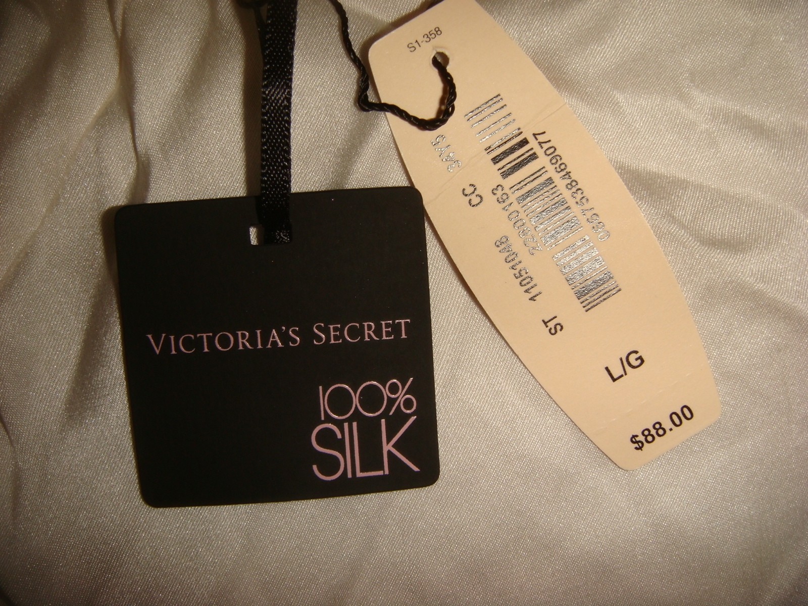 NWT Victoria’s Secret M SLIP+M panty beaded IVORY coconut white 100% SILK BRIDAL