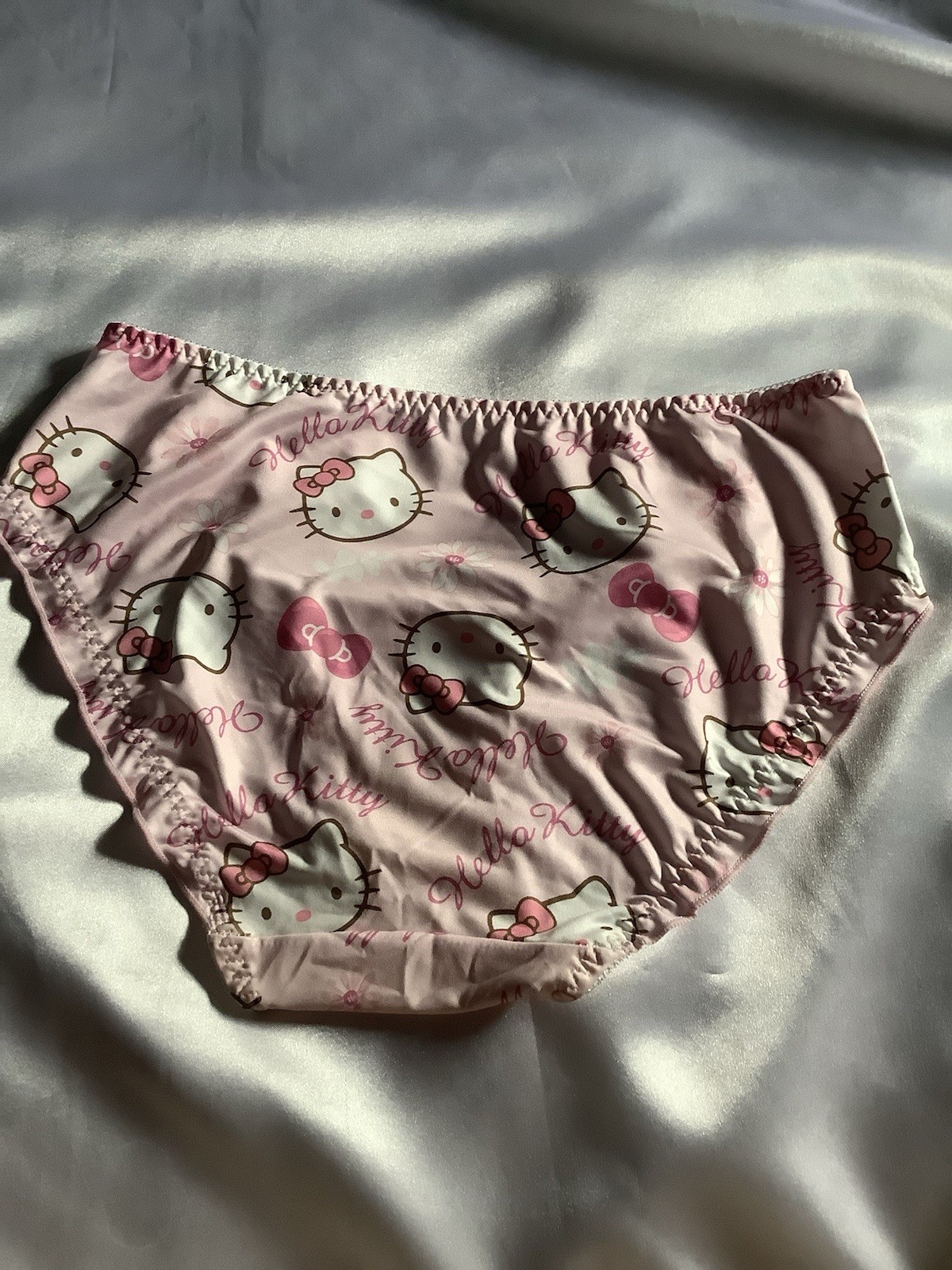 Women’s Teens Hello Kitty Cartoon Kawaii Briefs Stretch Fuchsia Pink White 3pk S