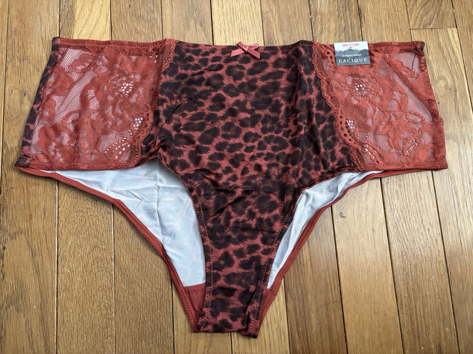 Plus Size 18/20 Lane Bryant Cacique Cheeky Brief Panty Red Orange Leopard Lace