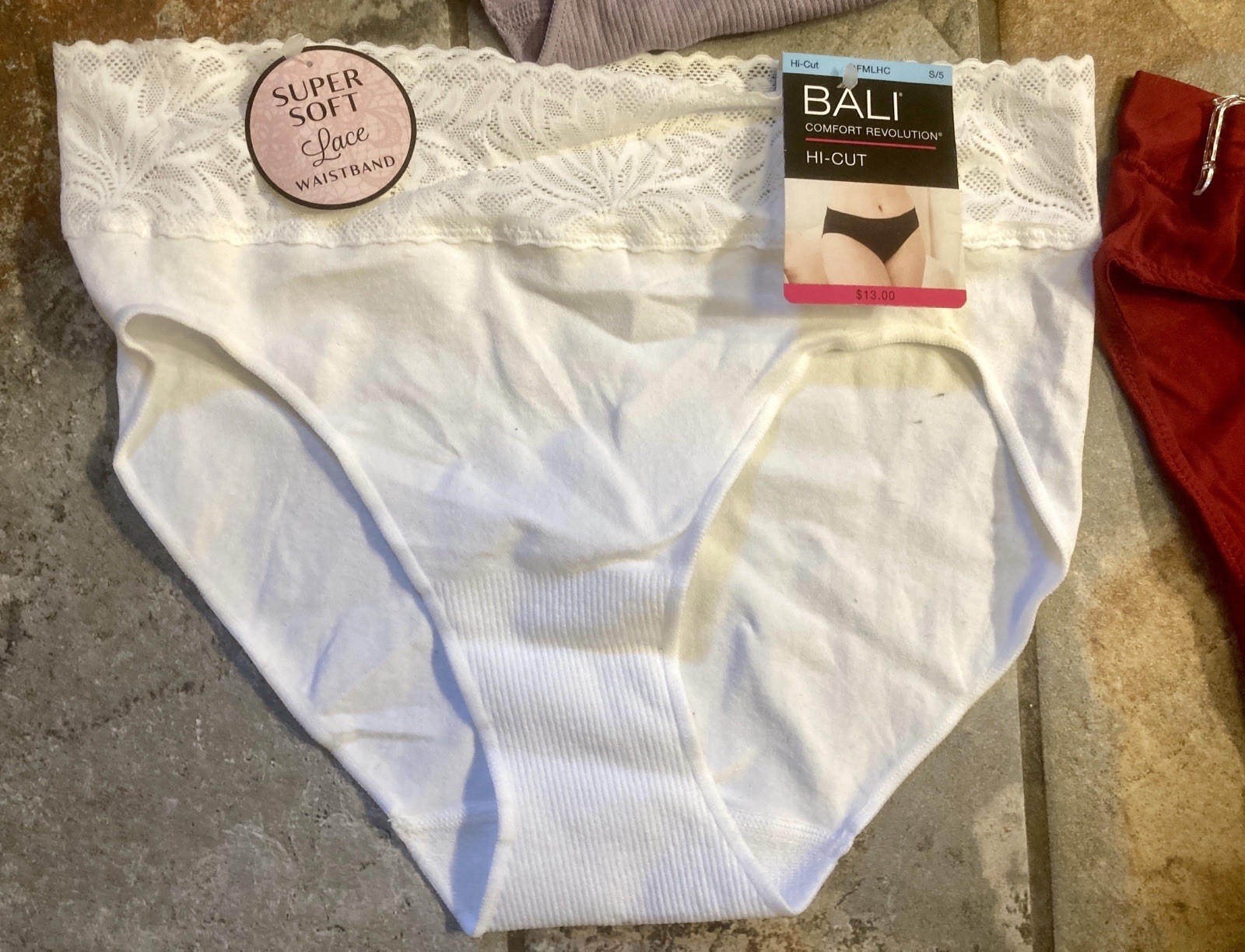 4 Bali Briefs Panty Size S 5 Small 4 Pack Hi-Cut & Regular Panties – NEW