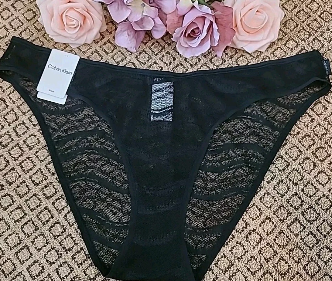 CALVIN KLEIN Black Beauty LuXury Lace Bikini Panty Medium QD3972 ~ $15.00