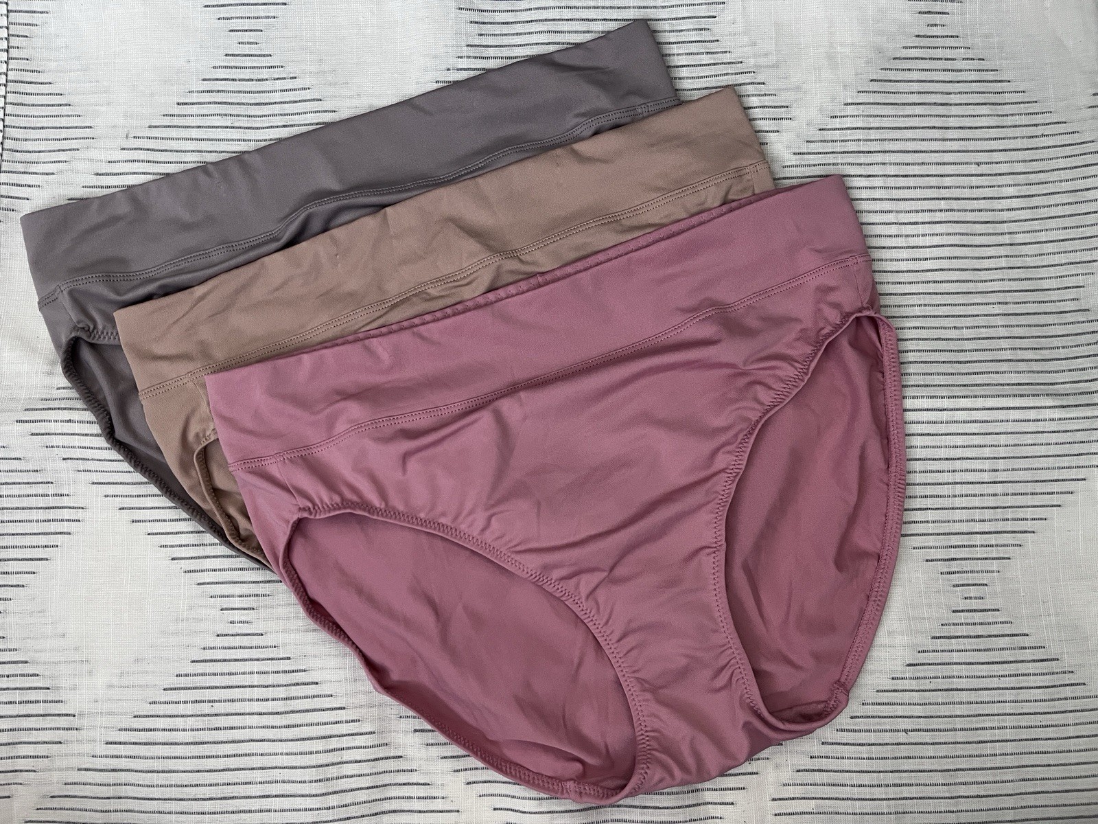 New 3 Pack Women’s Brief Underwear Size Large