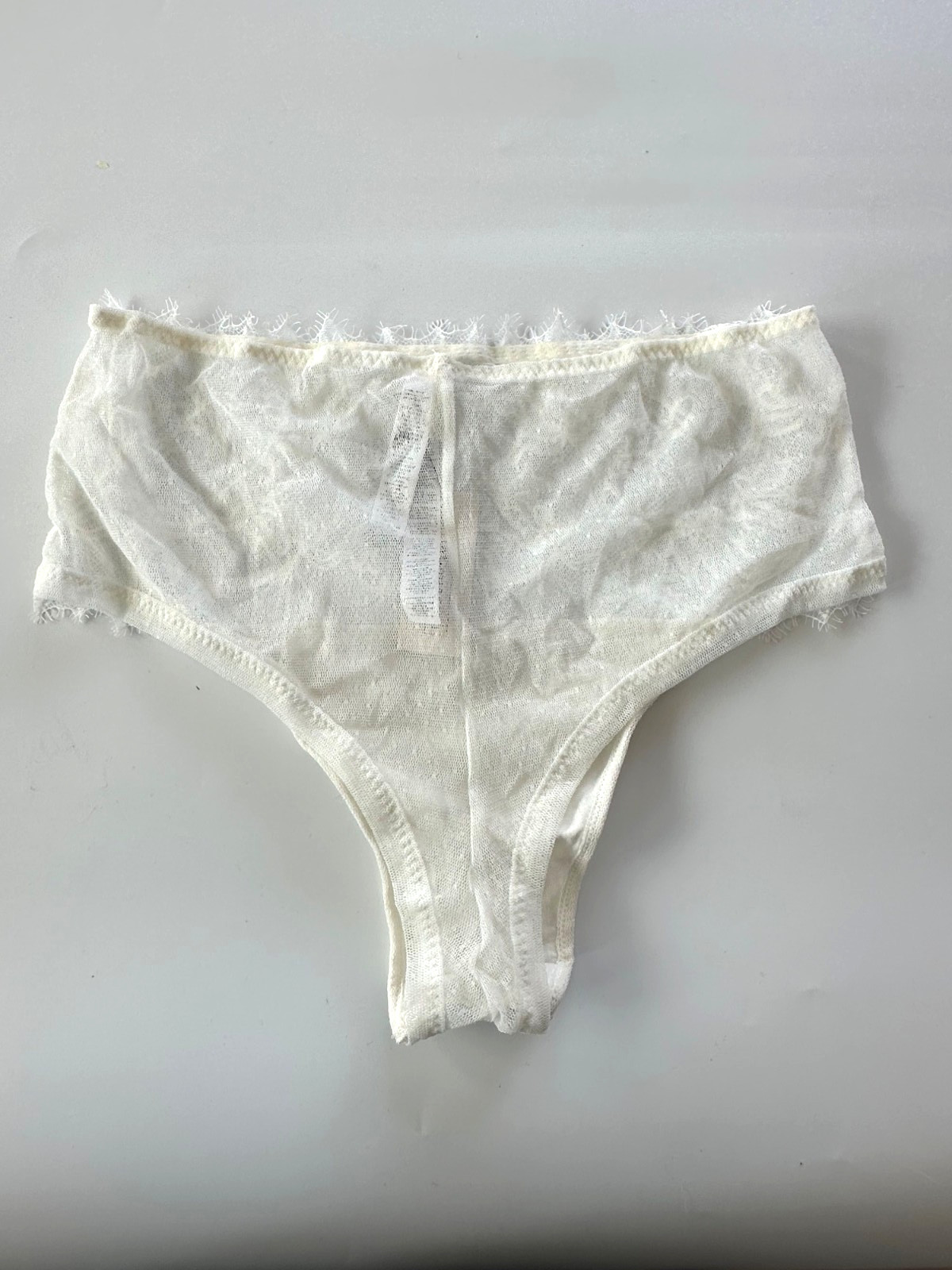 Intimissimi Her Beauty Lace Hipster Brazilian in White Women’s XL NEW
