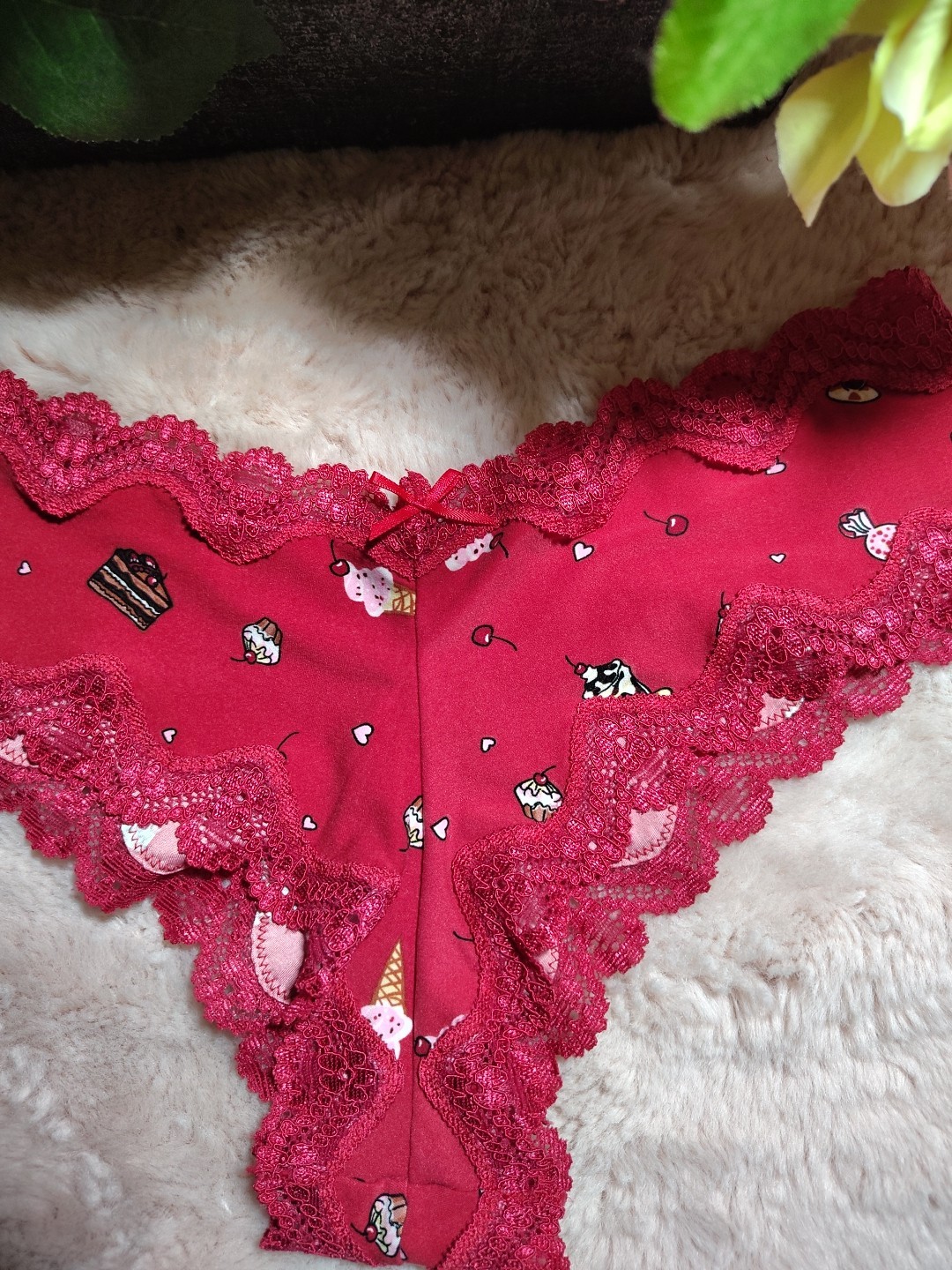 Rare Victoria’s Secret Vintage Sexy Little Things Sweet Treats Cheeky Small