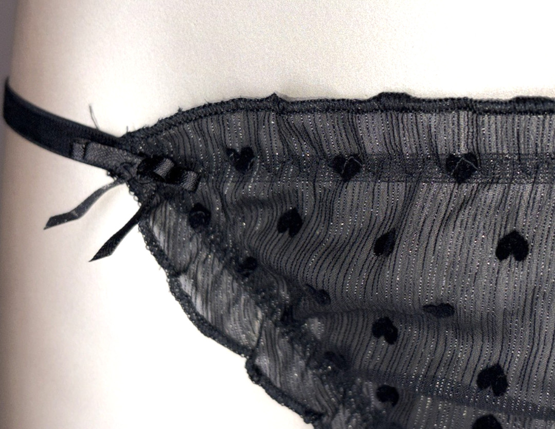 Victorias Secret Dream Angels NWT Medium Black Heart Chiffon V String Panty Sexy
