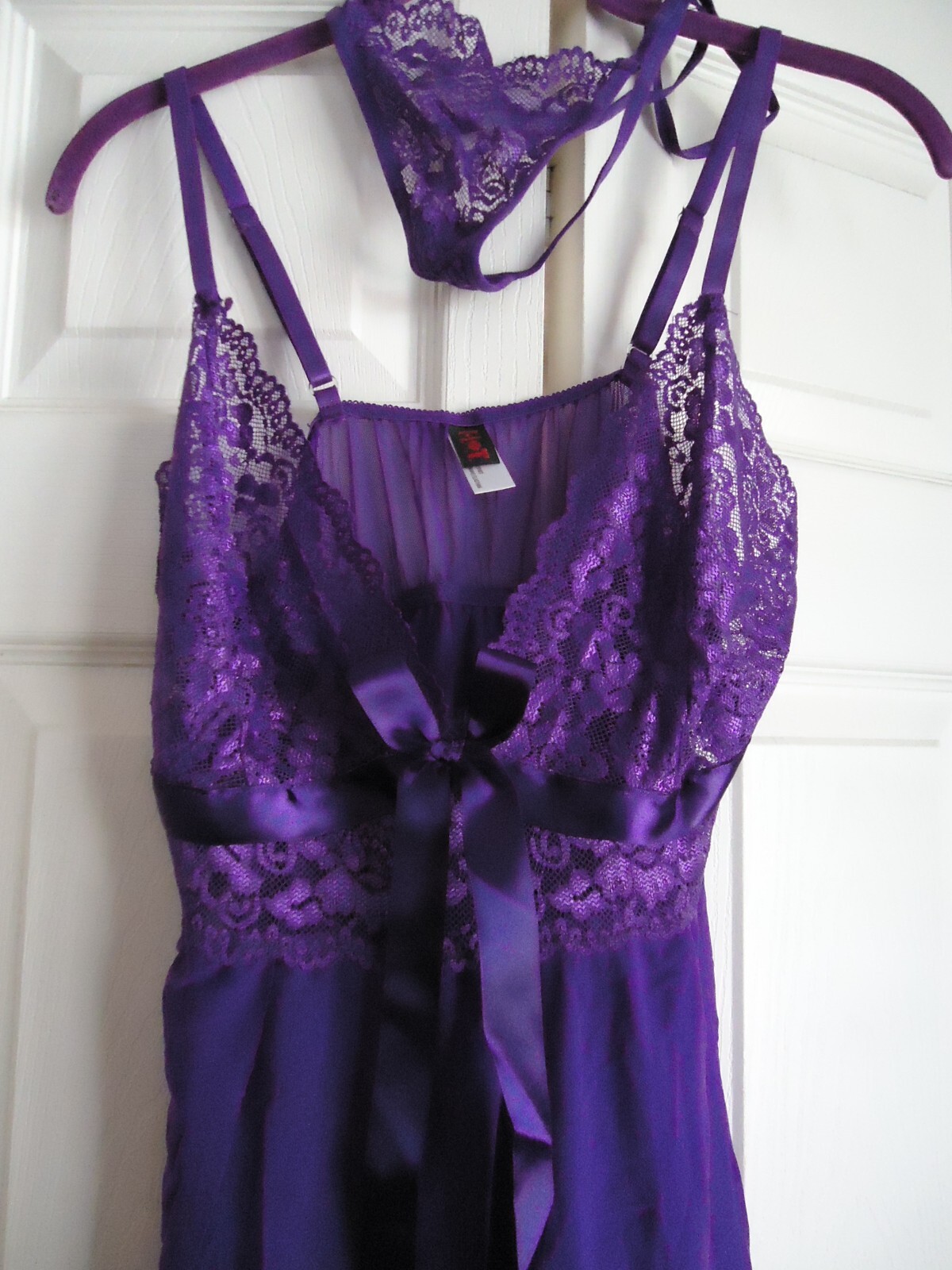 Woman Size Queen (18) Purple Lingerie w/ Thong Panties-NEW
