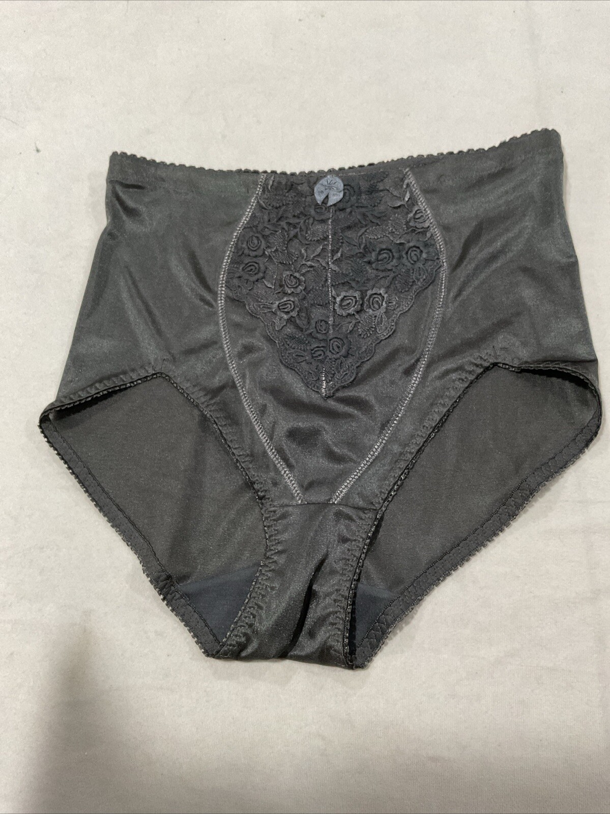 Delta Burle Women’s Gray Colored High Waisted Underwear Size L