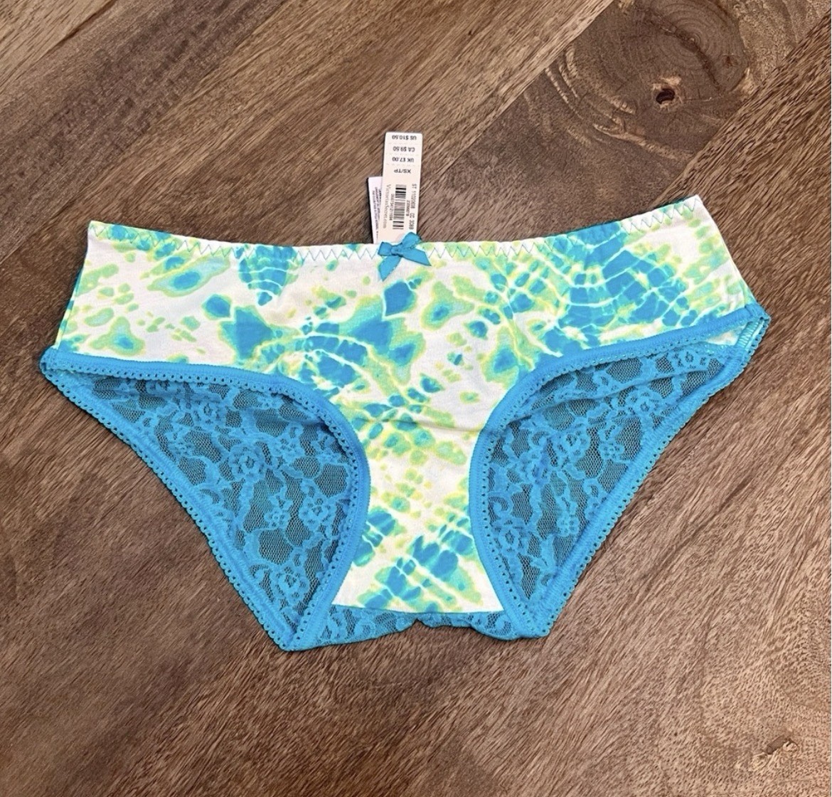 NWT Vintage Victoria’s Secret Blue Tie Dye Ruched Lace Back Hiphugger Panties XS
