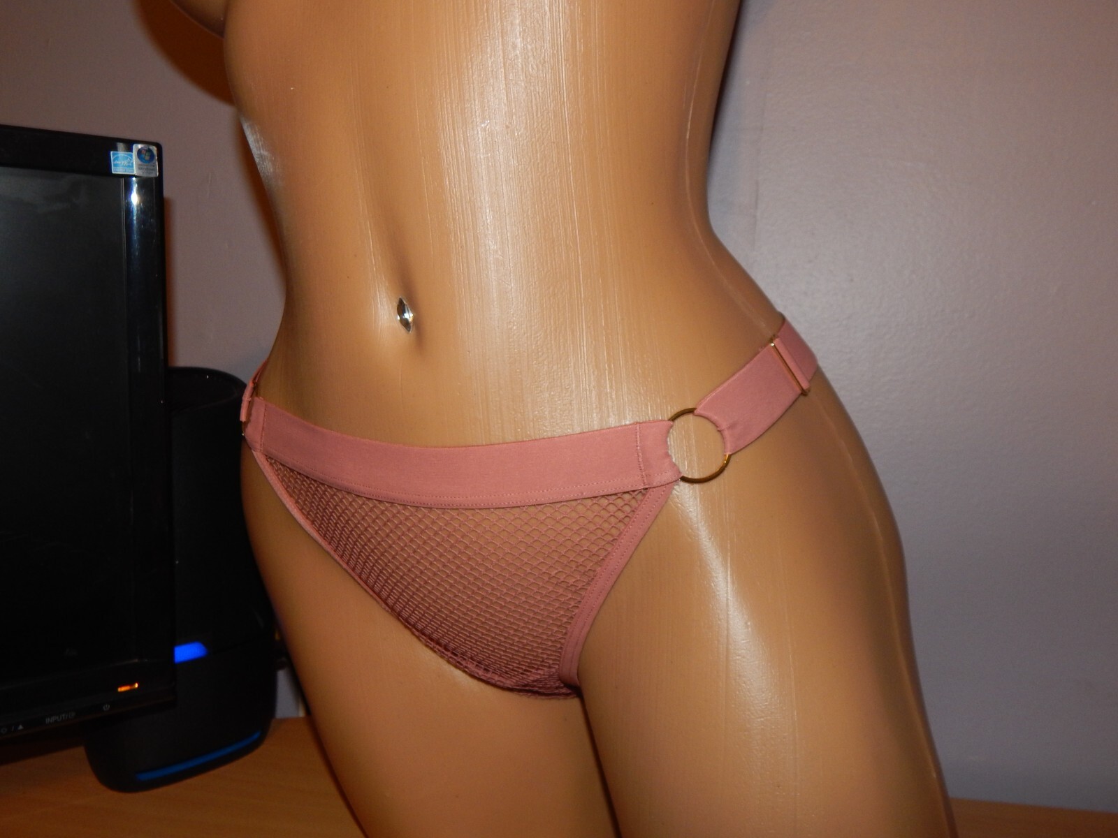 NWT Victoria’s Secret very sexy fish net Thong size Large dusty rose color