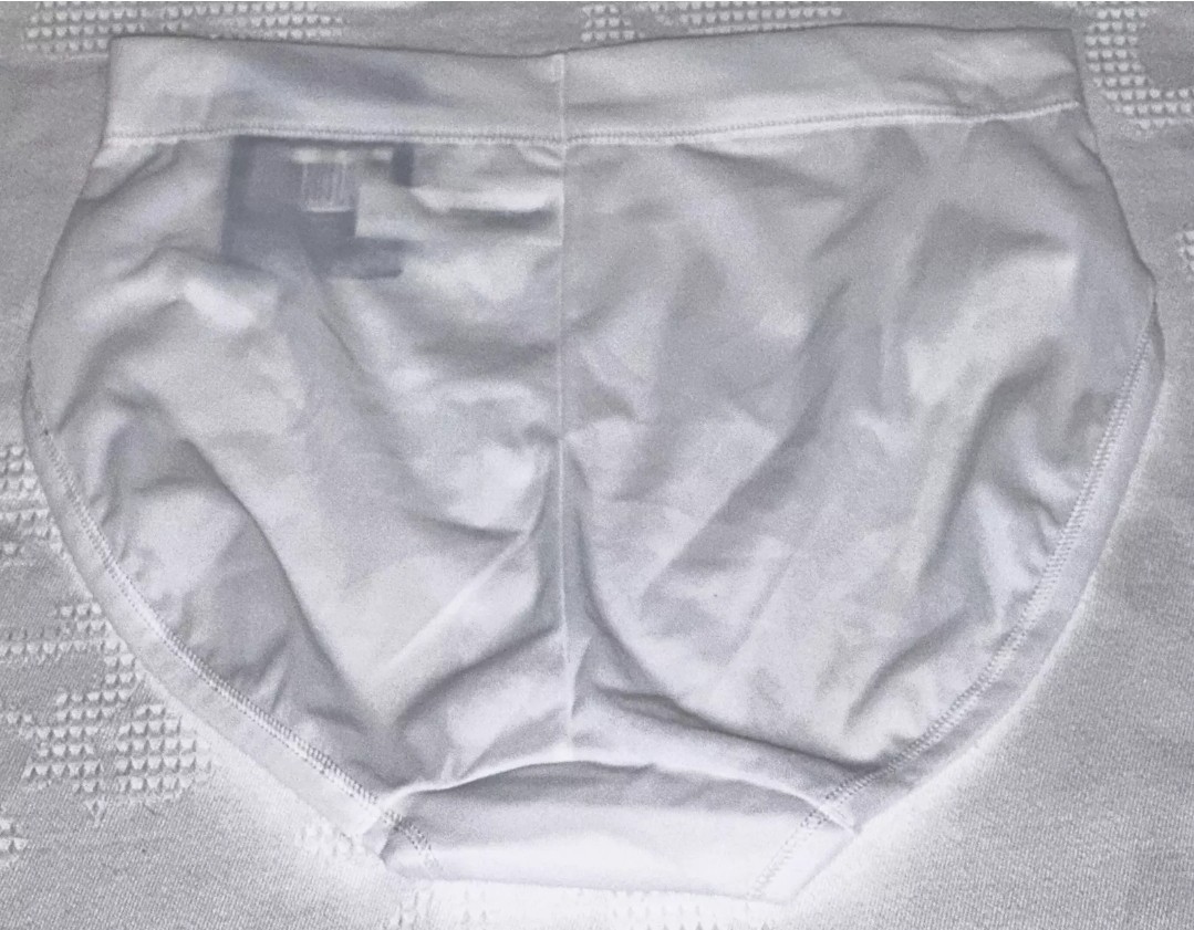 BALI One Smooth U Second Skin Micro White Hi Cut Panty Womens Medium