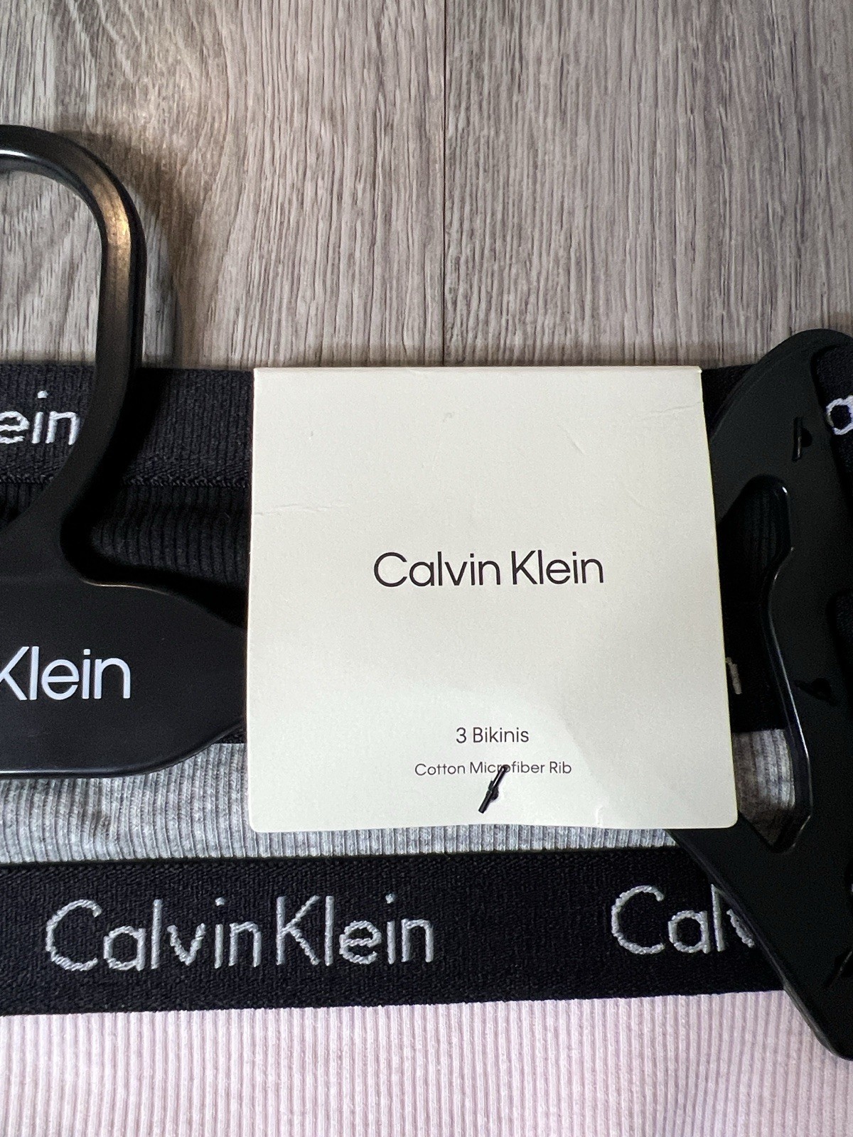 Calvin Klein Ribbed Stretch Bikini Panties 3-Pack Logo Solid Multicolor S