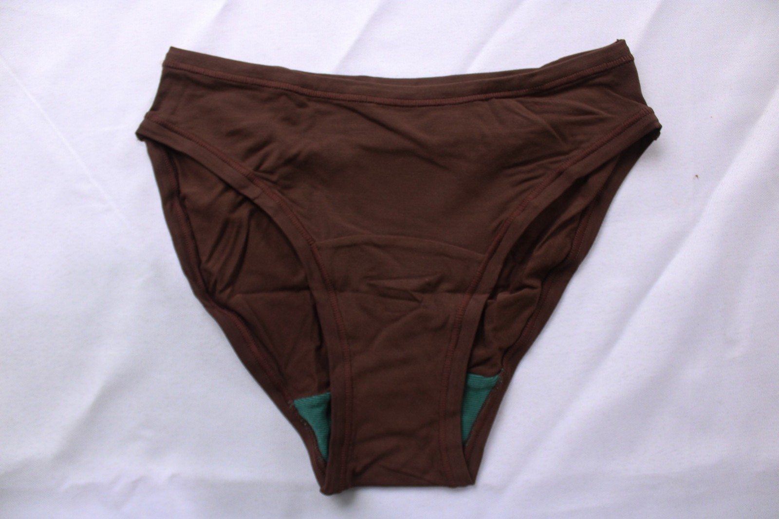 Huha Women’s Low-Mid-Rise Bikini Cut Mineral Undies AC2 Brown Size: XS NWT