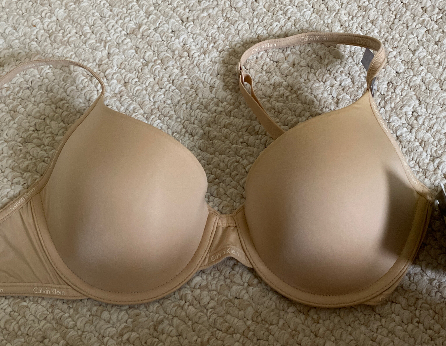 NWT Calvin Klein Womens DEMI UNDERWIRE SAND DUNE BEIGE Sz 32D – $38