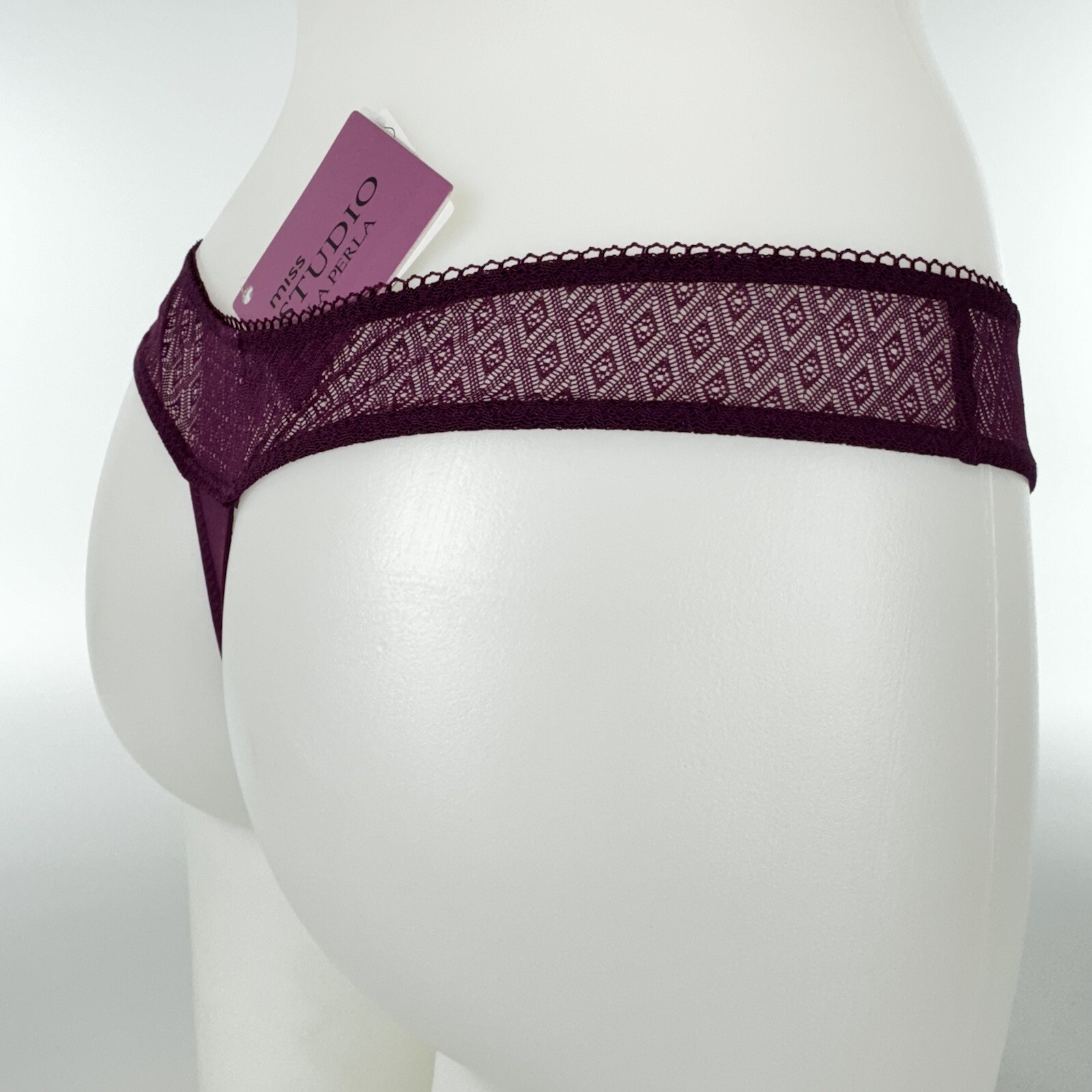 LA PERLA Lingerie – Italian Lace Panty/Thong in Purple – Luxury Lingerie