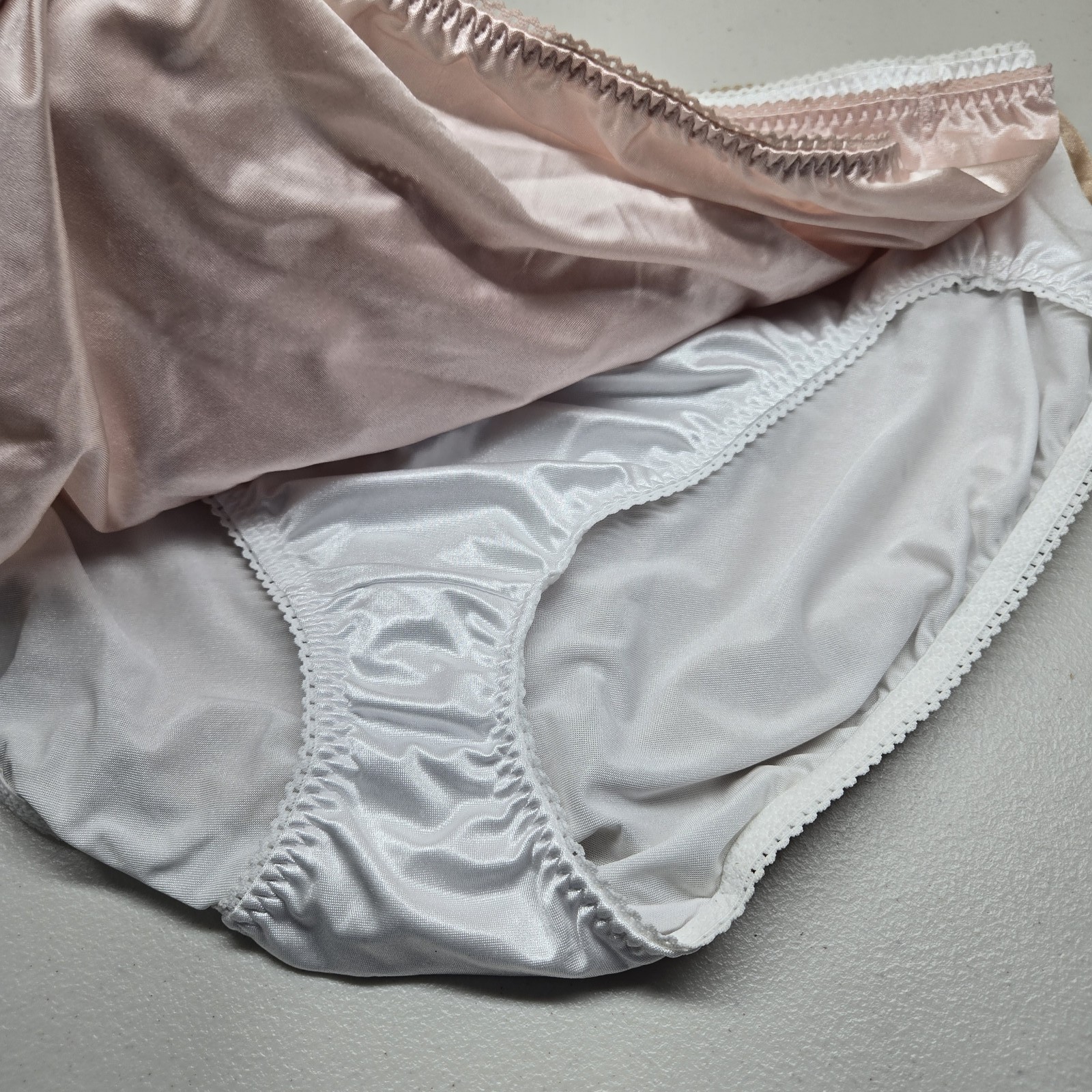 Vanity Fair Women Panties 5XL Beige Radiant Light Control Set Hi Cut NWT