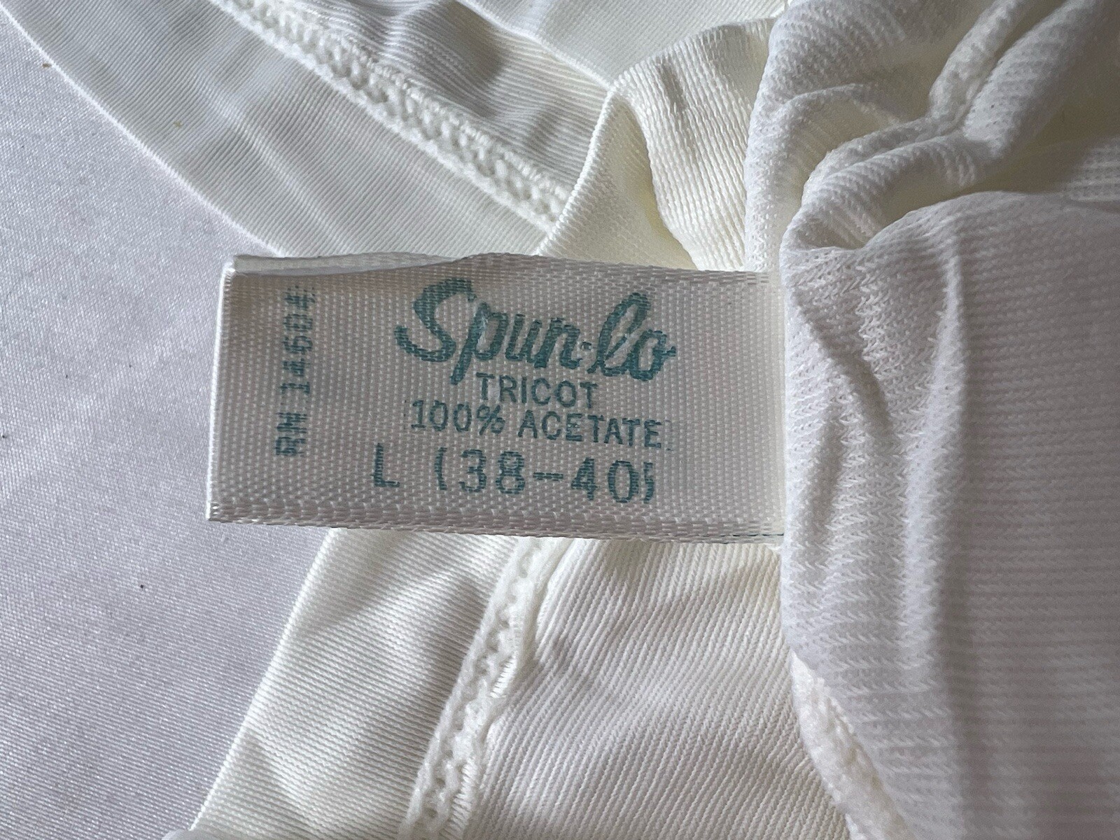 2 NEW Vtg White Womens Large Spun-Lo Tricot Acetate Brief Full Panties Band Leg