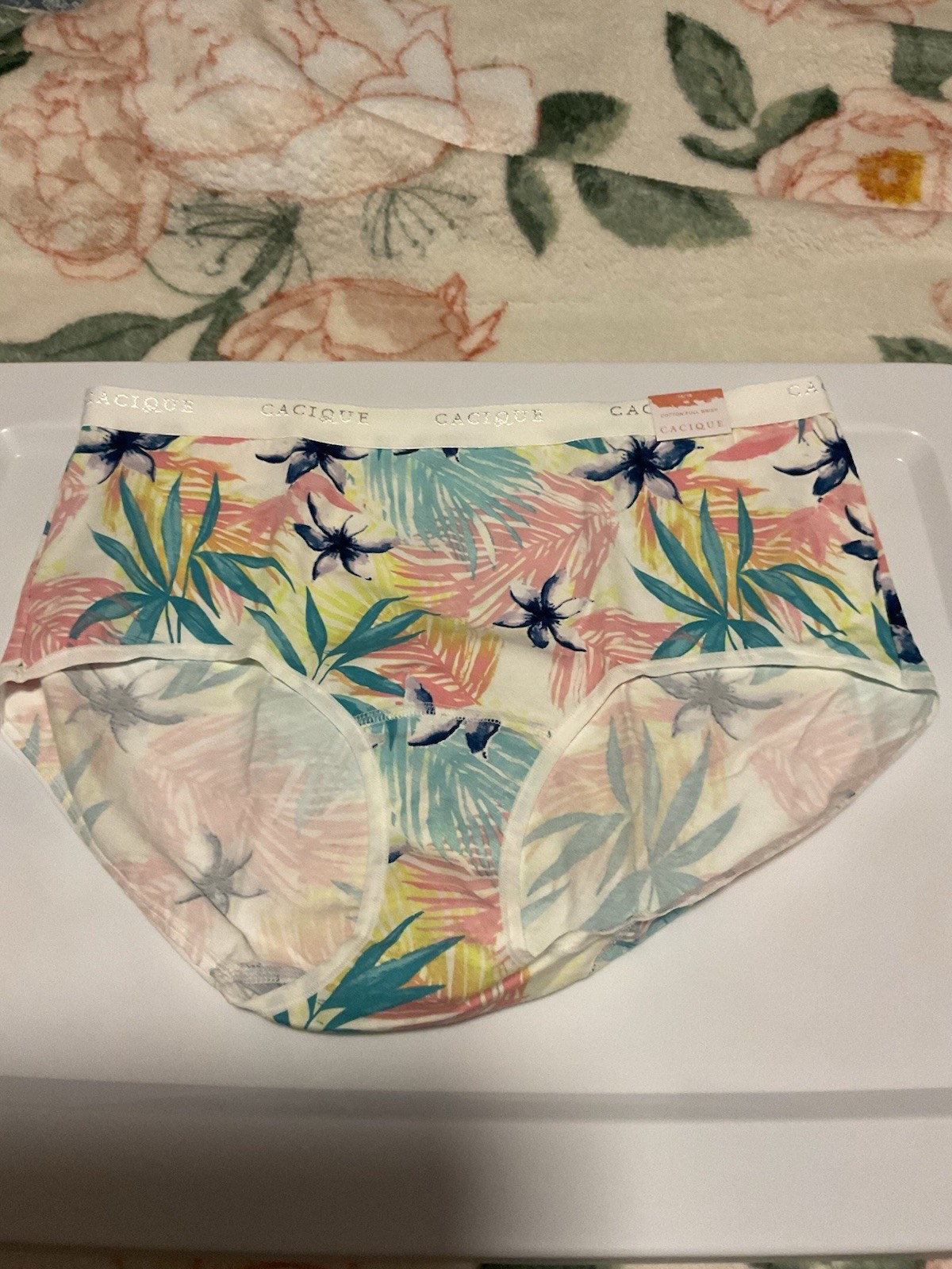 Lot Of Three Lane Bryant Regular Briefs New With Tags Size 14-16