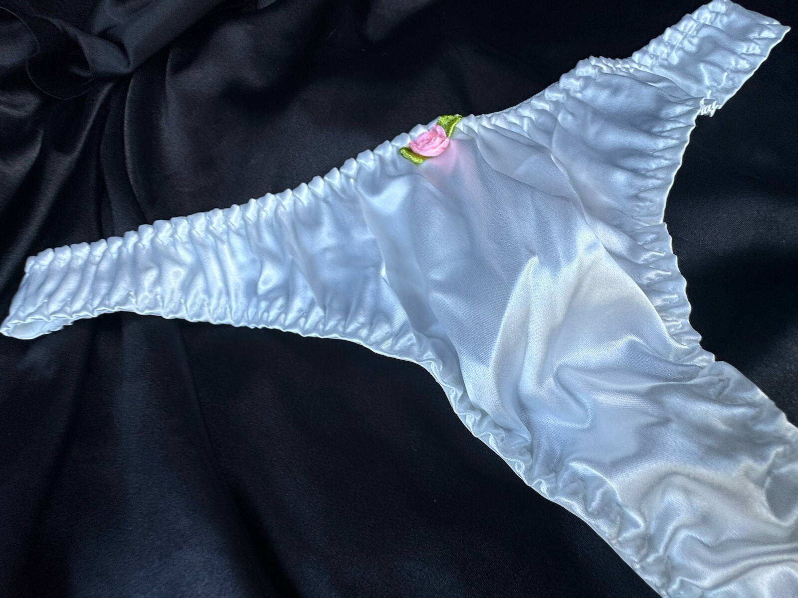 Vtg Early 2000 Style Pure White Silky Satin Thong Panties Sz S