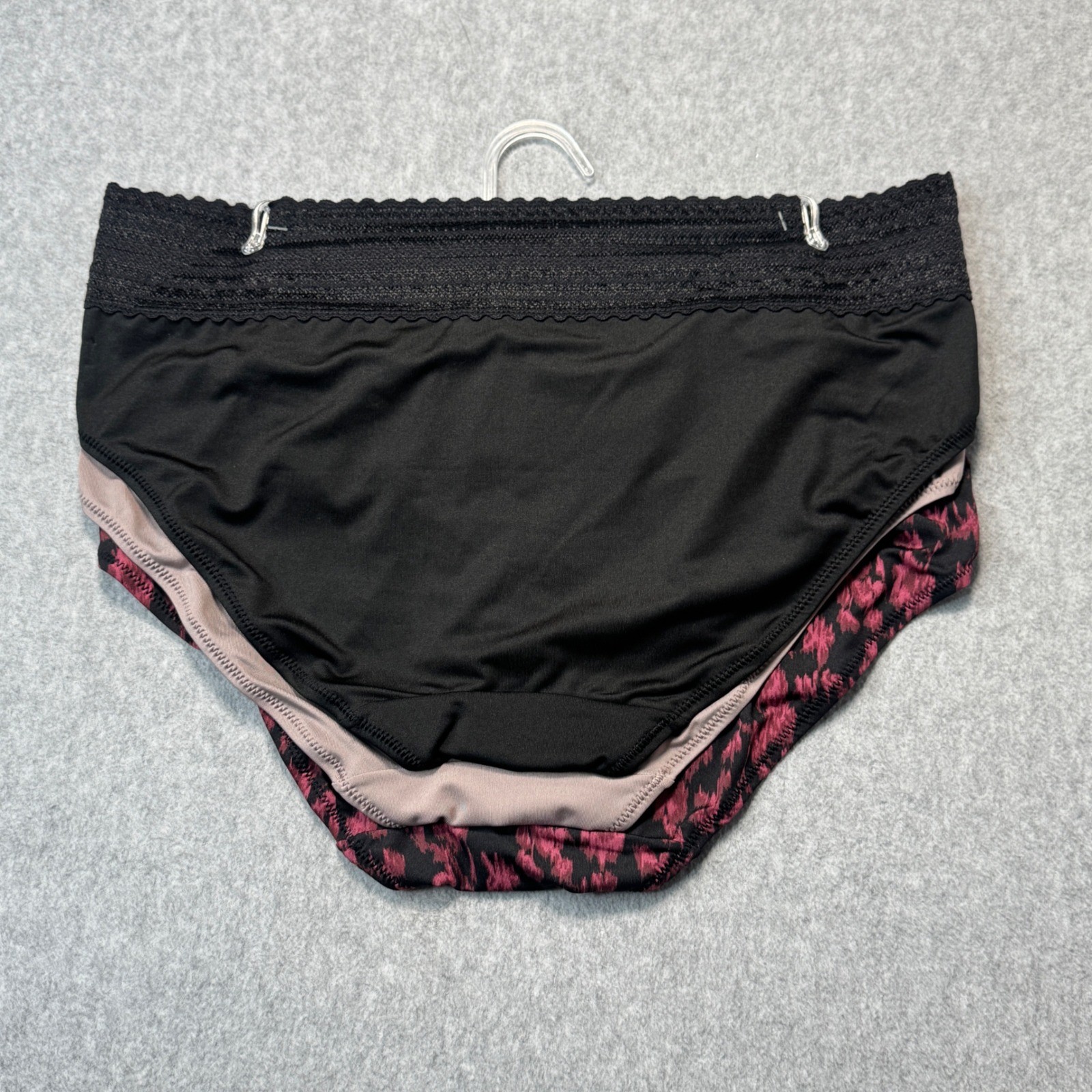 Warners Hipster Panties 3 Pack Lace Trim Wide Waistband Leopard Print Large