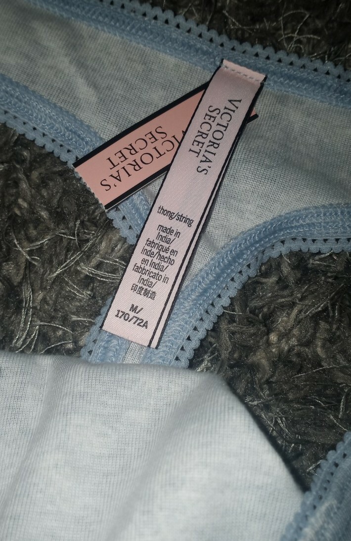 VS cotton thong Panty BRAND NEW SIZE medium blue snowflake logo