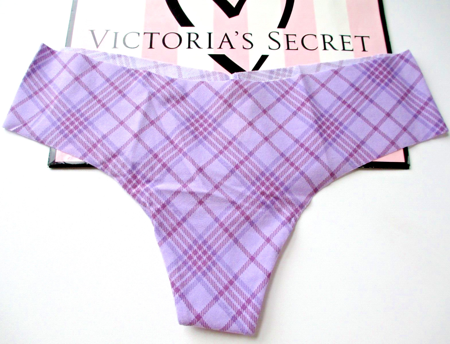 VICTORIA’S SECRET PINK No Show Thong Panty VS Purple Plaid M L Lavender Love NWT