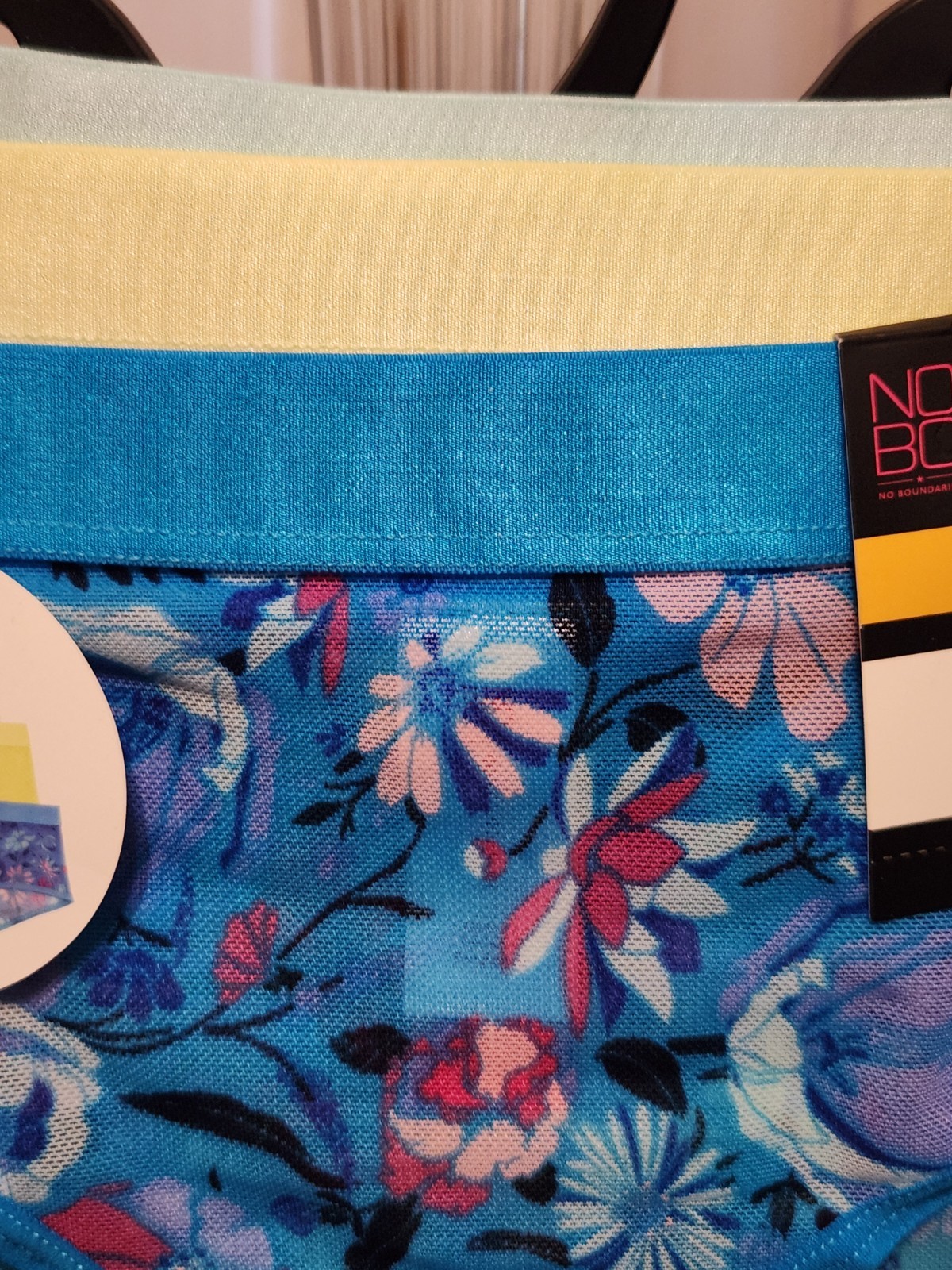 No Boundaries 3-Pair Women’s Hipster Panties L 11-13 BNWT Pretty Colors