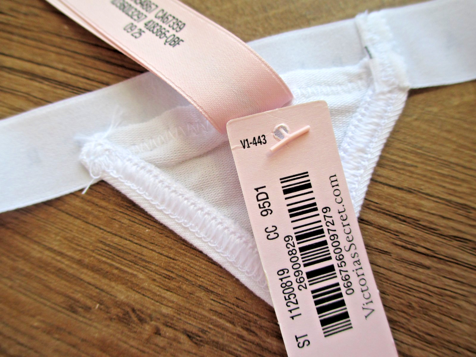 VICTORIA’S SECRET Cotton V-String Thong Panty S M L XL White NWT VS FREE SHIP 4+