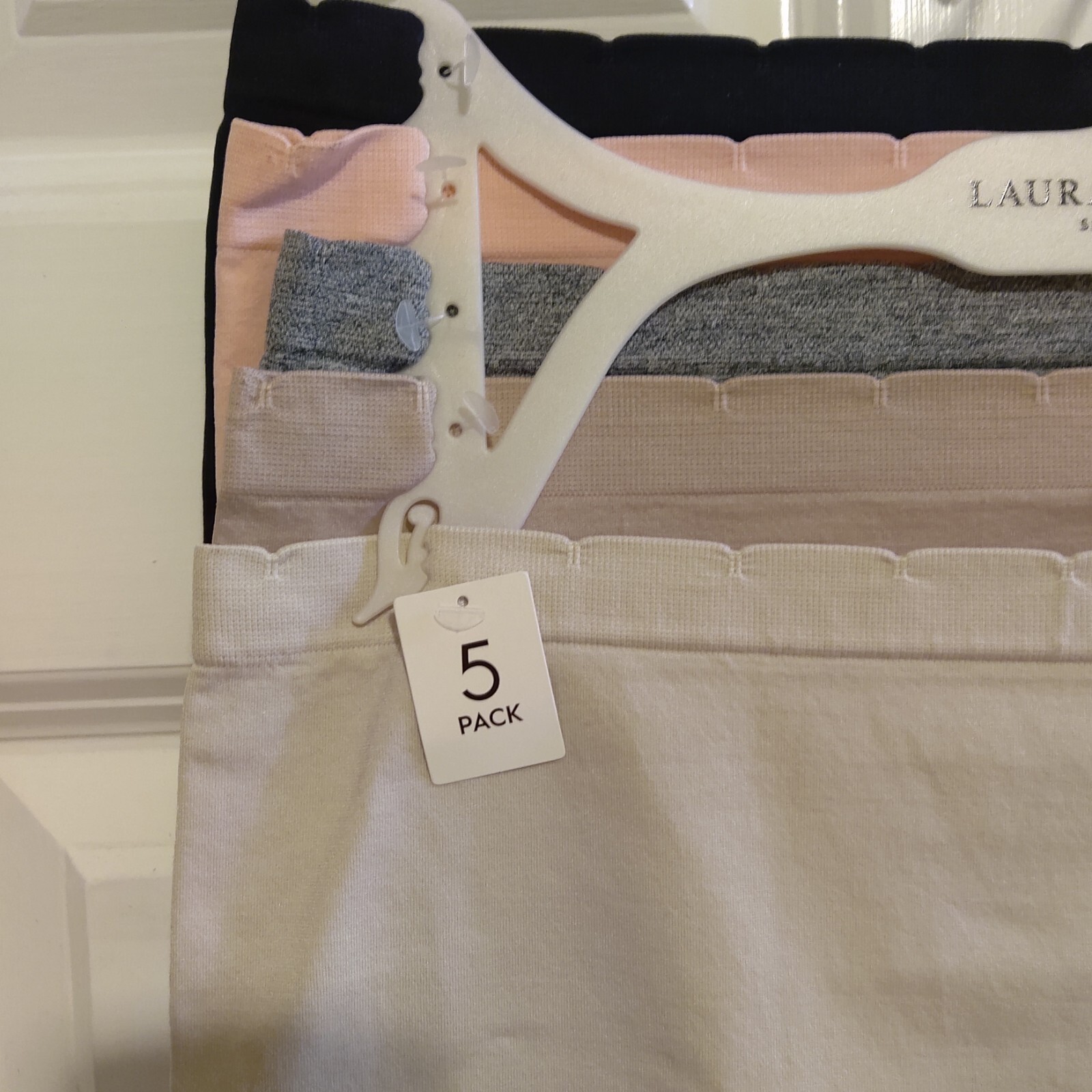 NEW Laura Ashley Women’s 5 pc Briefs Size 2X Assorted Colors