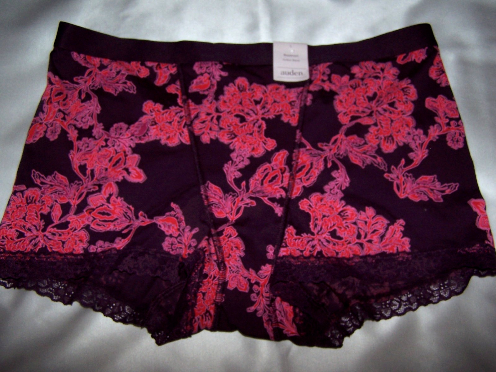 NWT – Auden Boyshort Panties, Cotton Blend, Purple Pink Red, Lace Trim – Size L