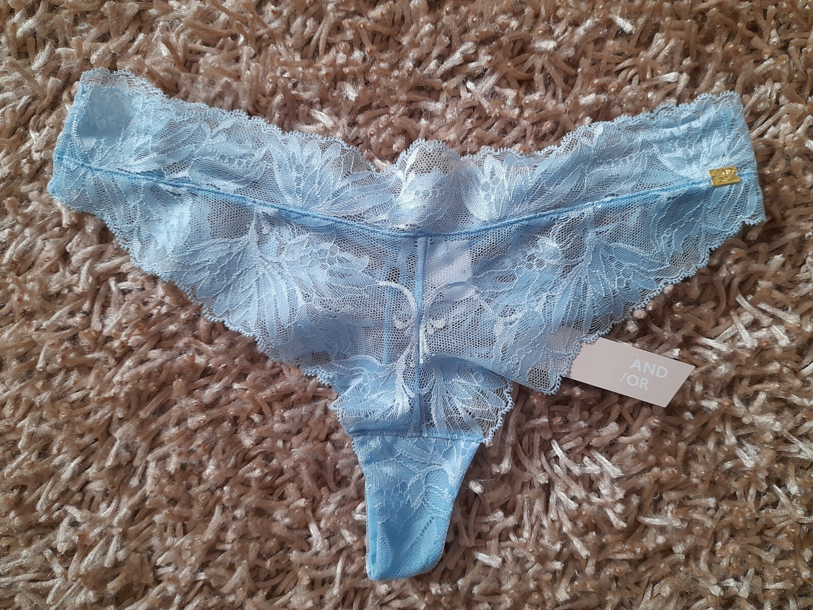 BNWT – JOHN LEWIS – WOMENS POWDER BLUE LACEY BRAZILIAN THONG – SIZE 12