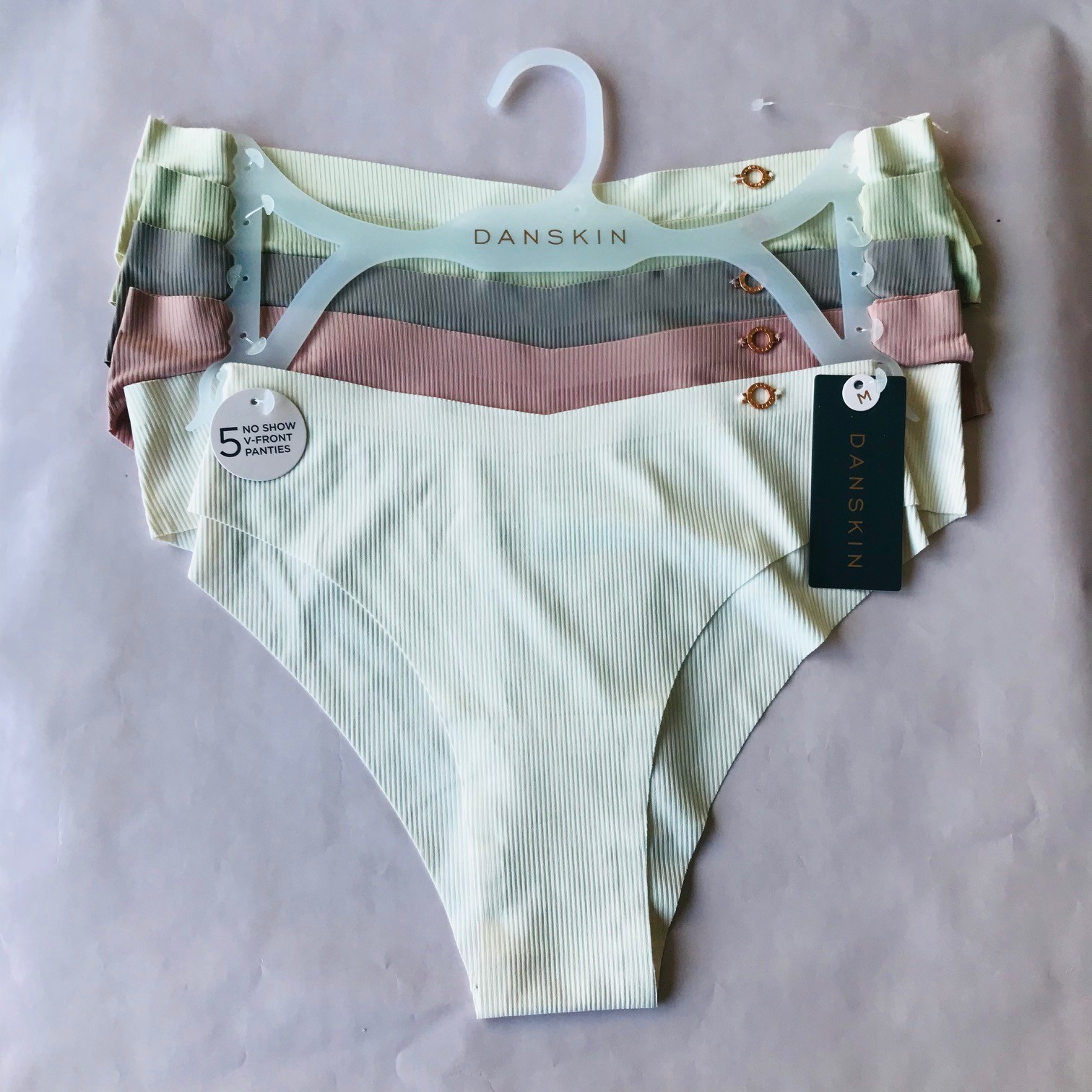Danskin Intimates No Show V-Front Panties 5 set Size : M