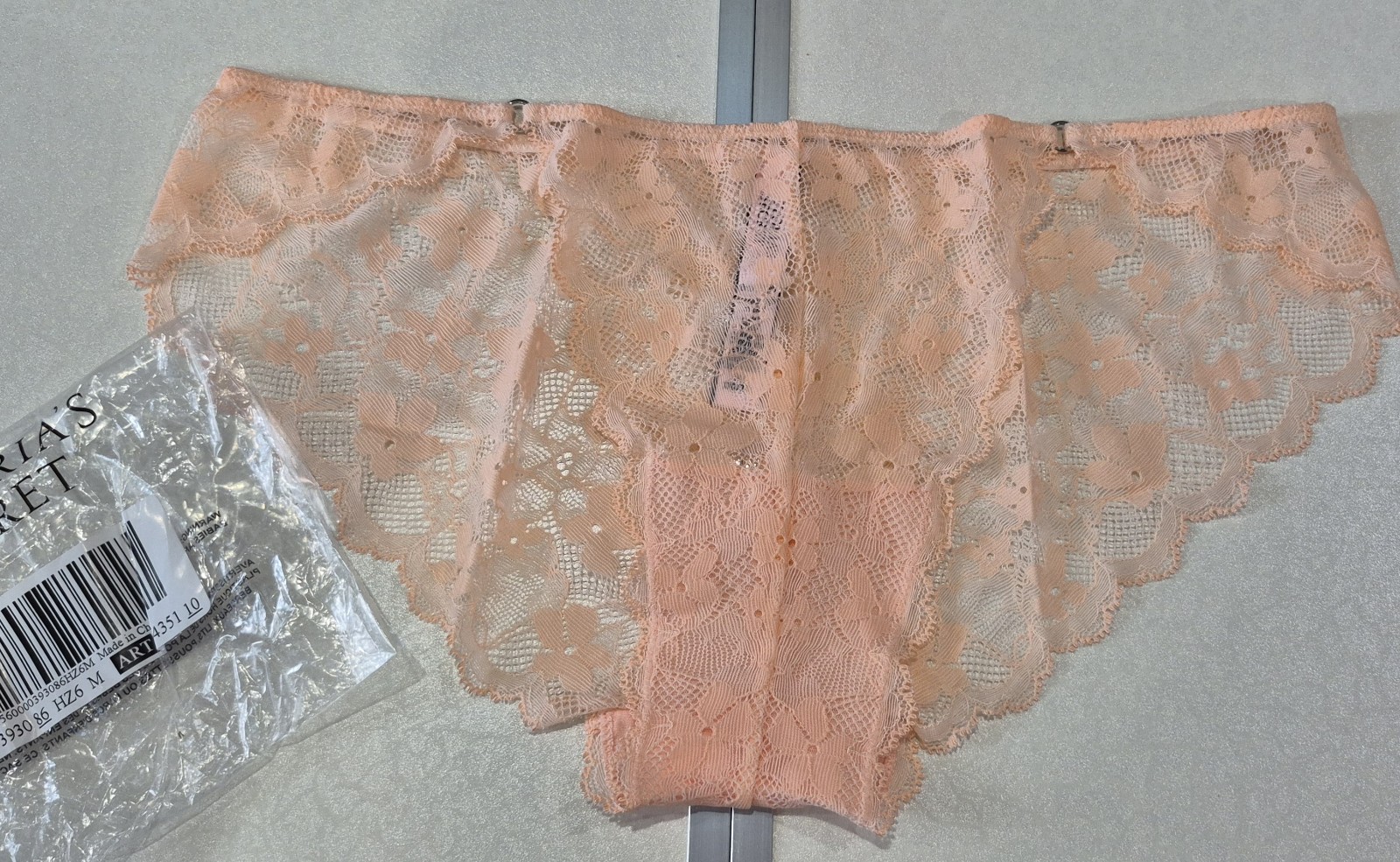 NWT Victorias Secret Medium Dream Angels Cheekini Panties Panty New