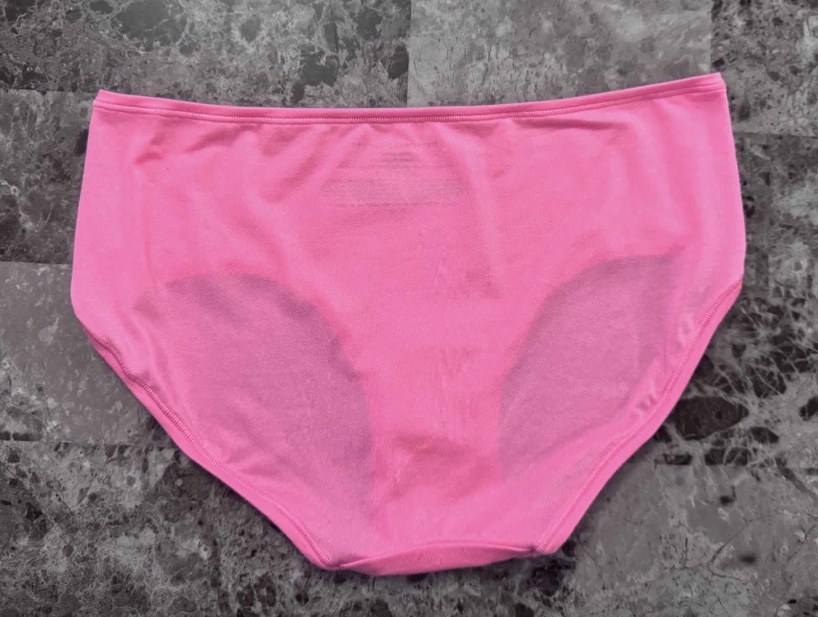 NWT VICTORIA’S SECRET FABULOUS MEDIUM PINK SATIN SMOOTH RARE HIPHUGGER PANTIES
