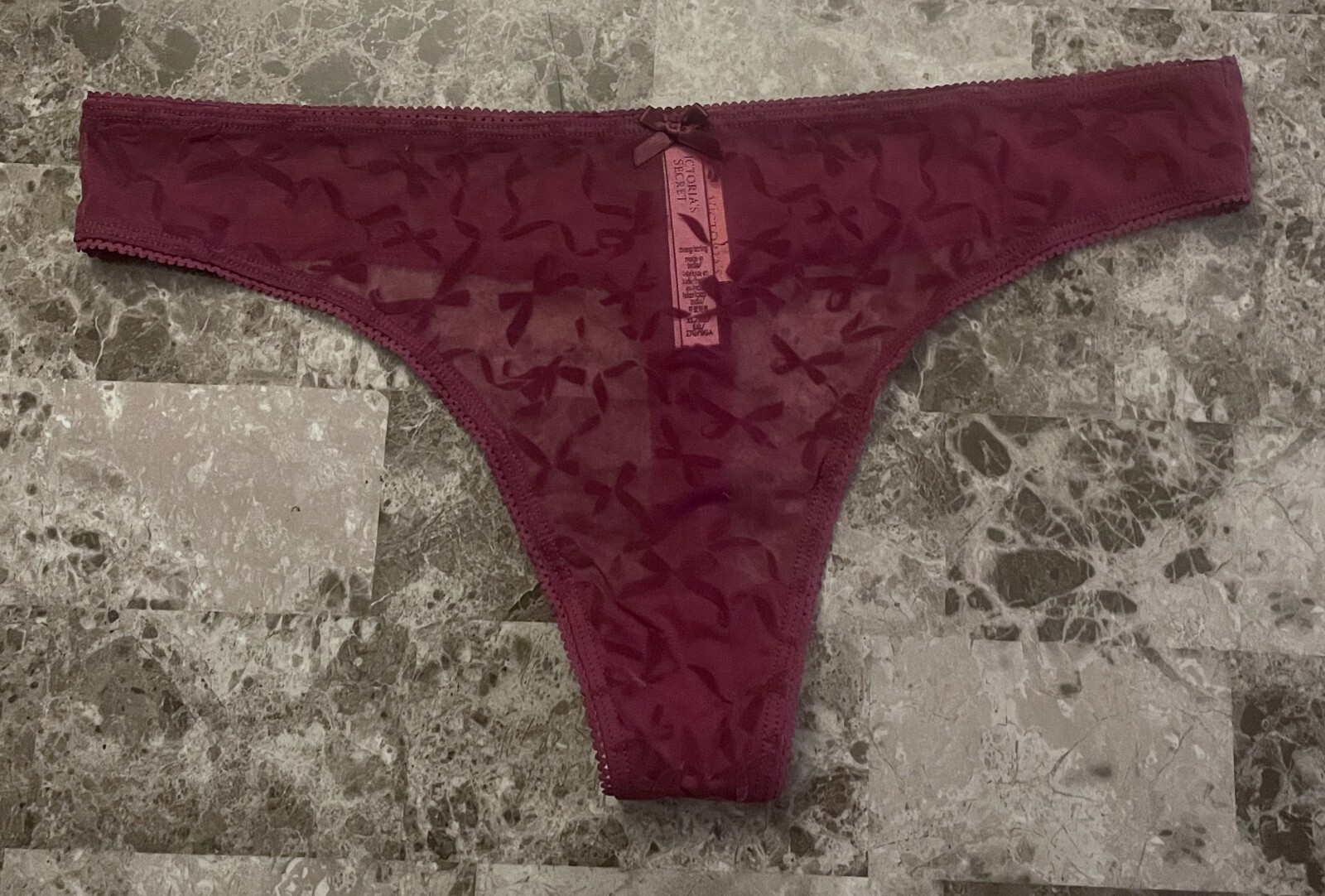 NWT VICTORIA’S SECRET XL MAROON BOW FLOCKED VELVET LIKE MESH THONG PANTIES