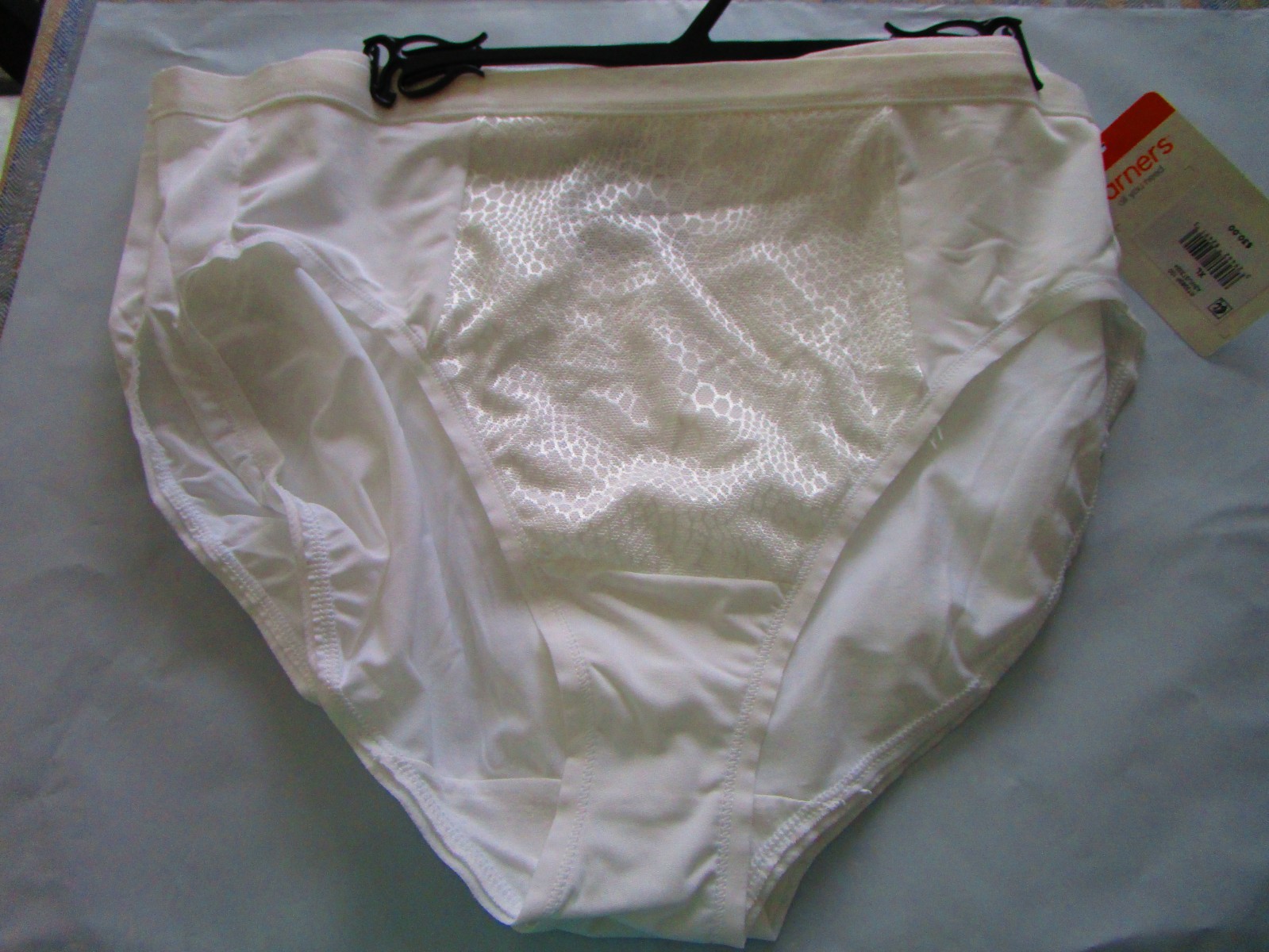 New Warners 3 Pack Panty size XL 8