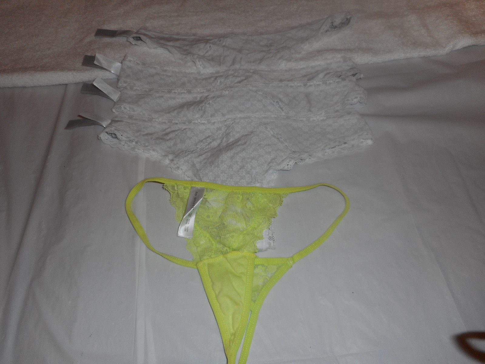 5 WOMEN THONG PANTY SOLD TOGETHER xs