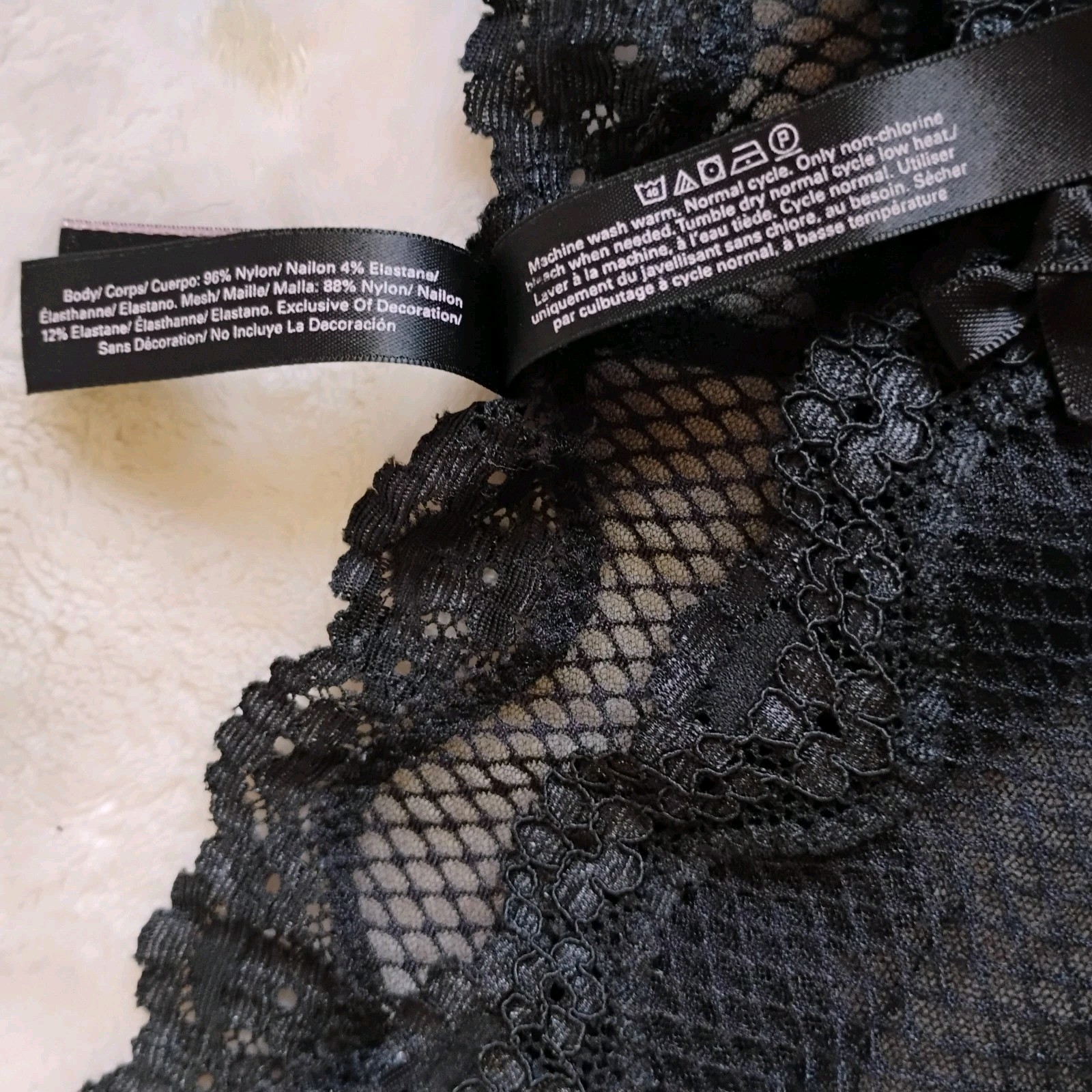 Victoria’s Secret Black Mesh Fishnet Cheeky Panty Size M 2015 Lace Ruffles